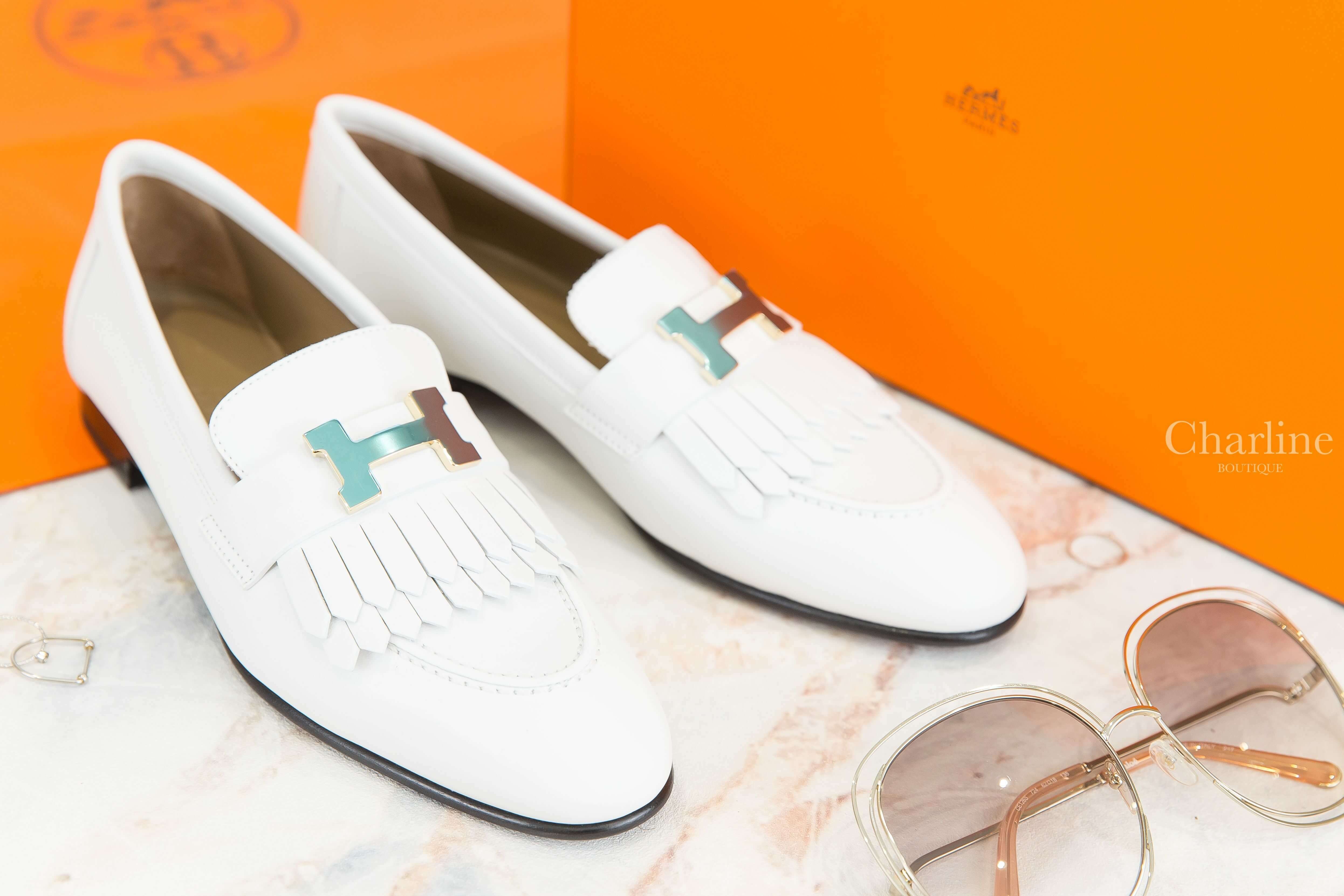 Hermès Royal Loafer 白色金釦H流蘇牛皮樂福鞋-Charline Boutique 精品代購