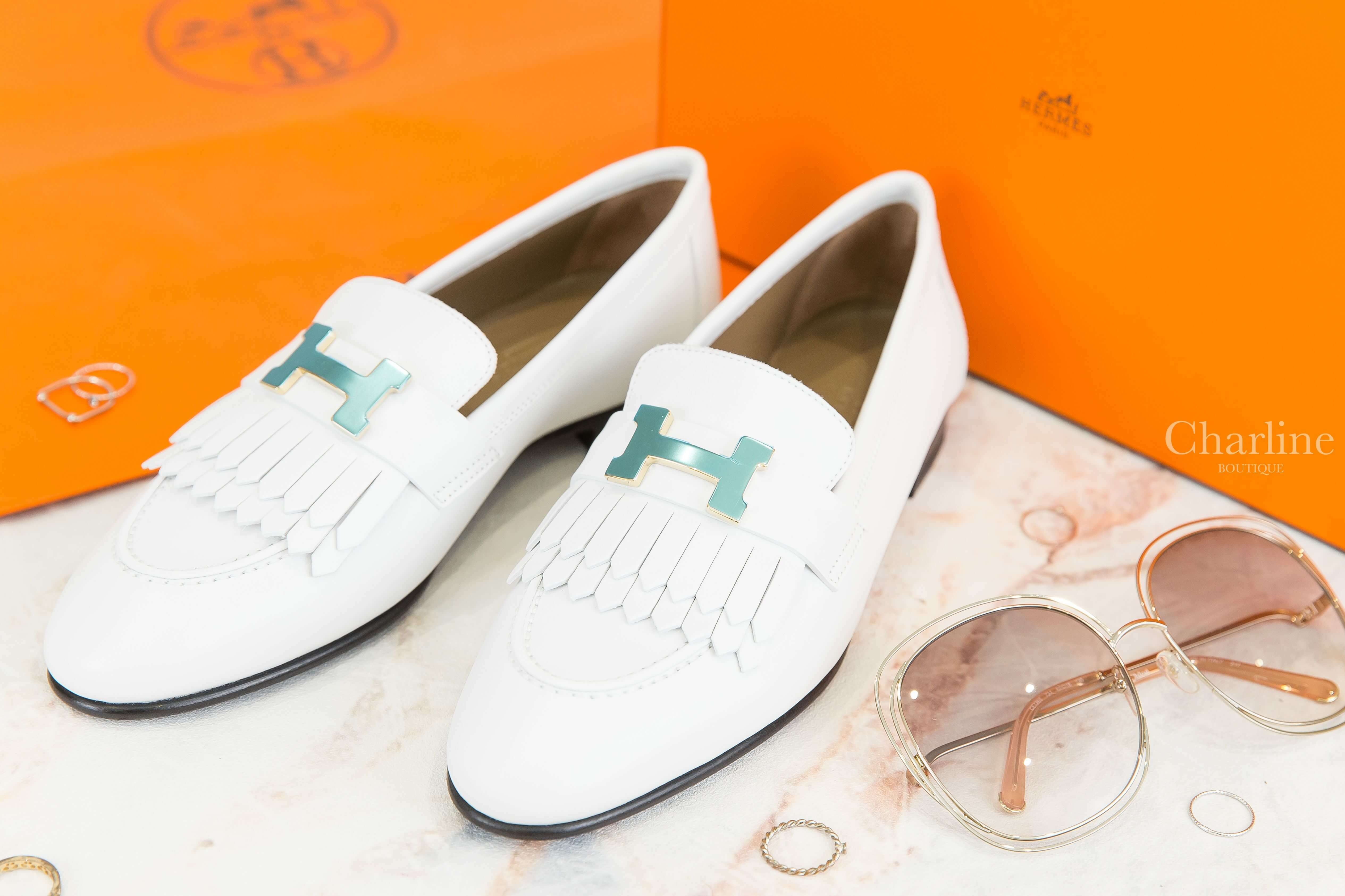Hermès Royal Loafer 白色金釦H流蘇牛皮樂福鞋-Charline Boutique 精品代購