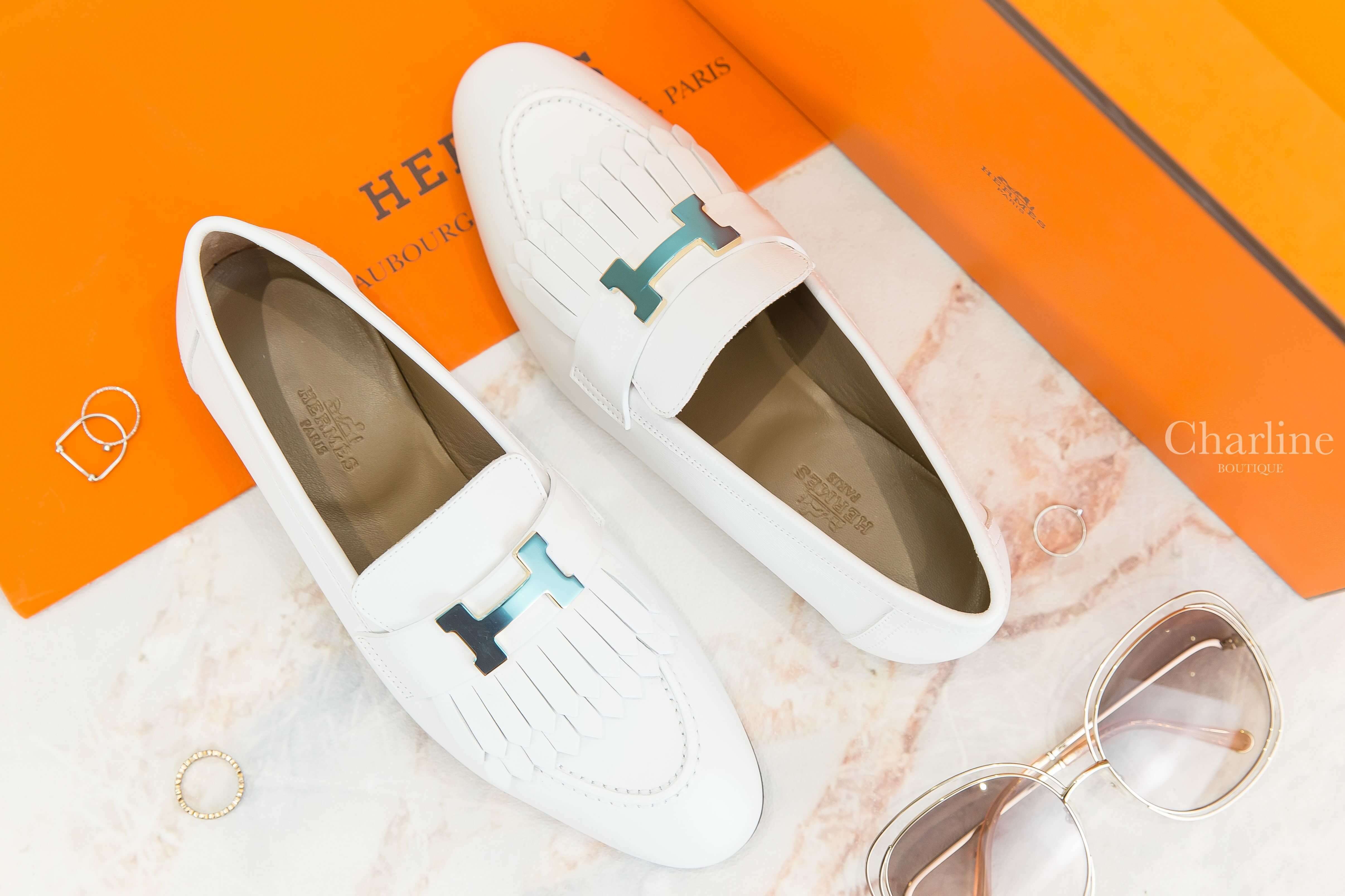 Hermès Royal Loafer 白色金釦H流蘇牛皮樂福鞋-Charline Boutique 精品代購