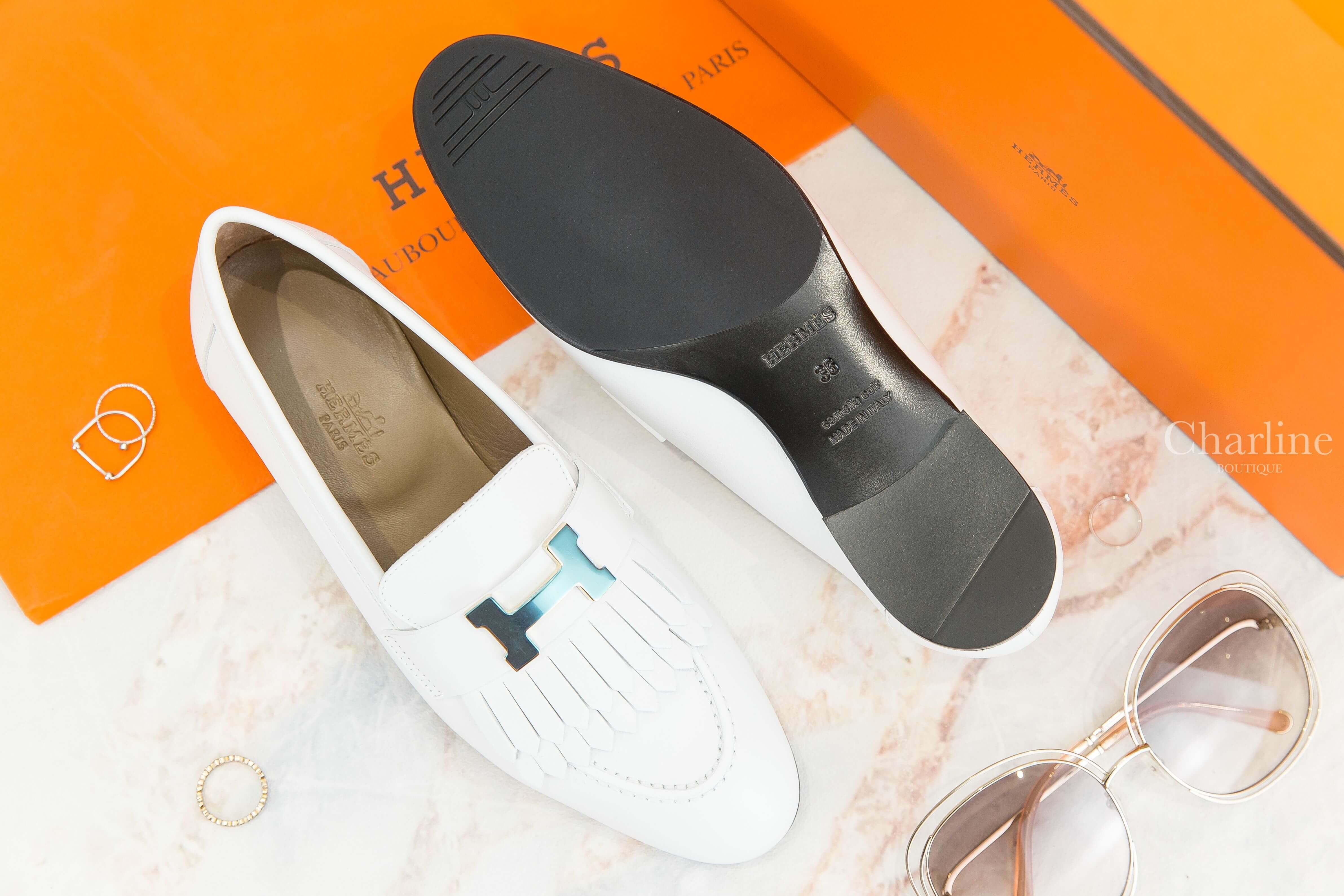 Hermès Royal Loafer 白色金釦H流蘇牛皮樂福鞋-Charline Boutique 精品代購