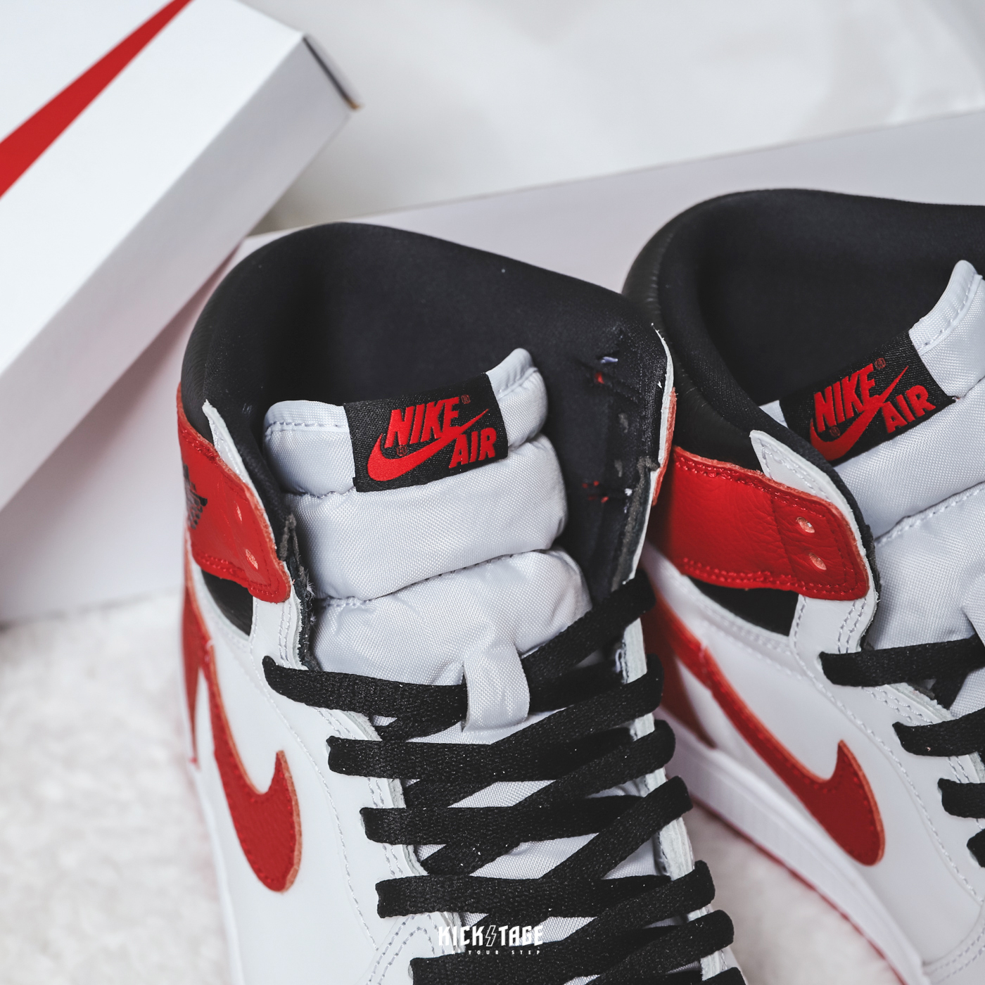 27cm NIKE AIR JORDAN 1 RETRO HERITAGE-