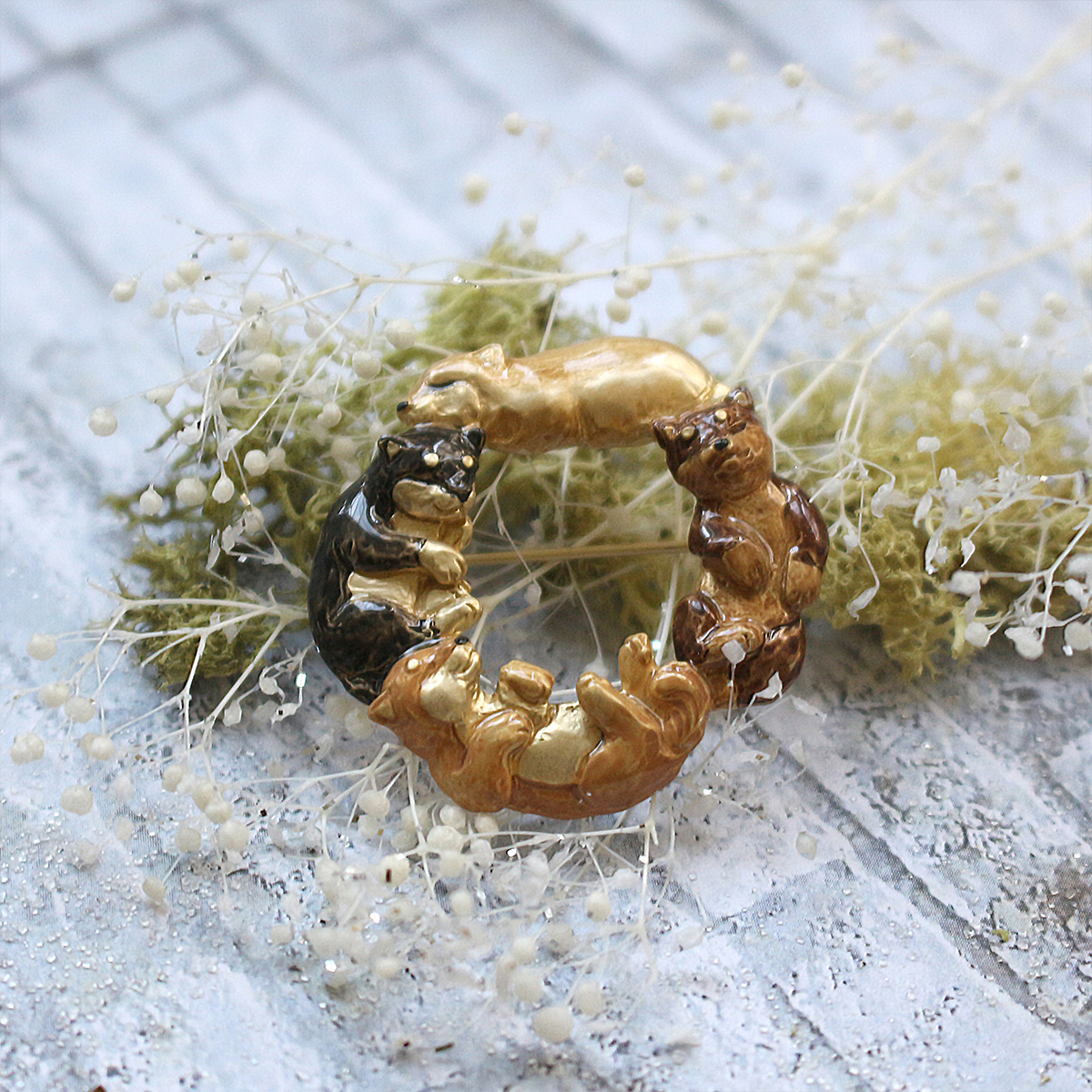 Palnart Poc 日本制三隻狗仔心口針