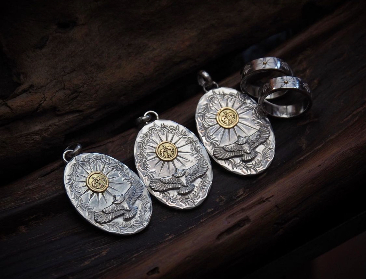 Arabesque Guardian Eagle Metal