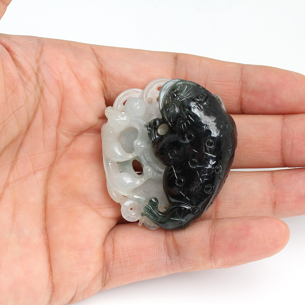 太極天然白翡墨翠玉墜項鍊-手把件二用-咬錢三角蟾蜍-雅紅珠寶