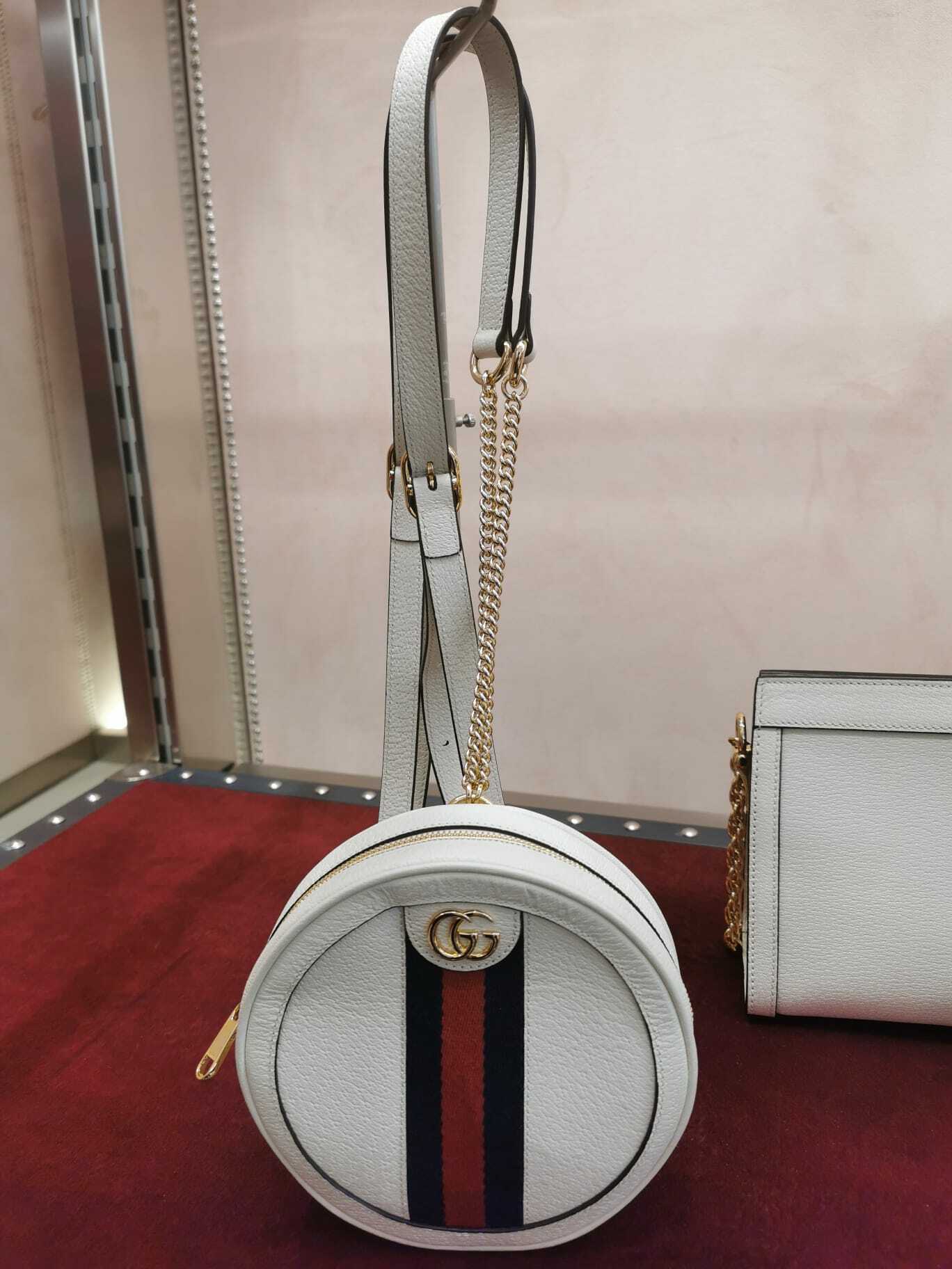 GUCCI WHITE COLOR ROUND SLING BAG