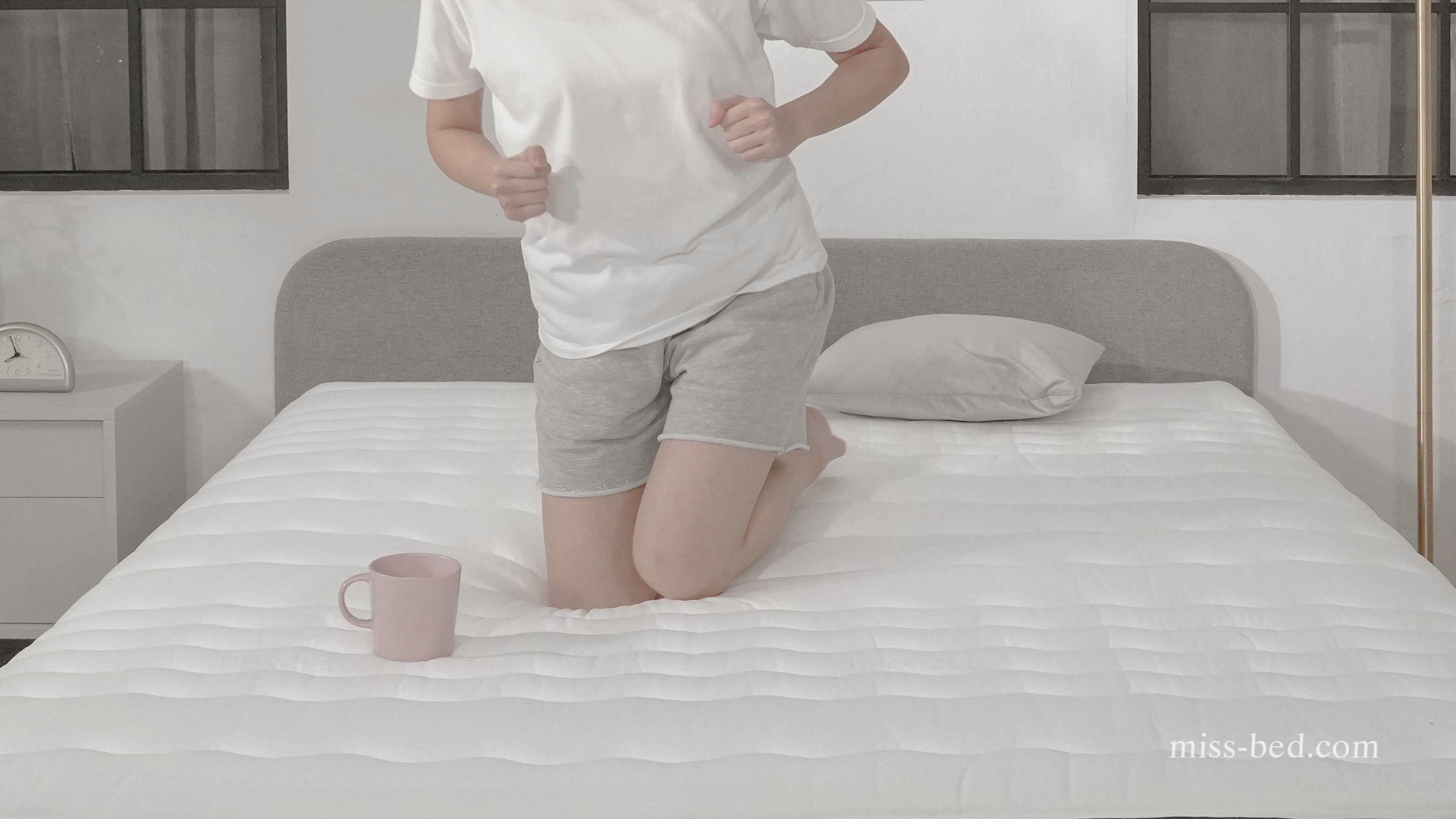 獨立筒床墊較不會因為摩擦而製造聲響，也讓淺眠的人不受枕邊人的影響，能夠安穩入睡。