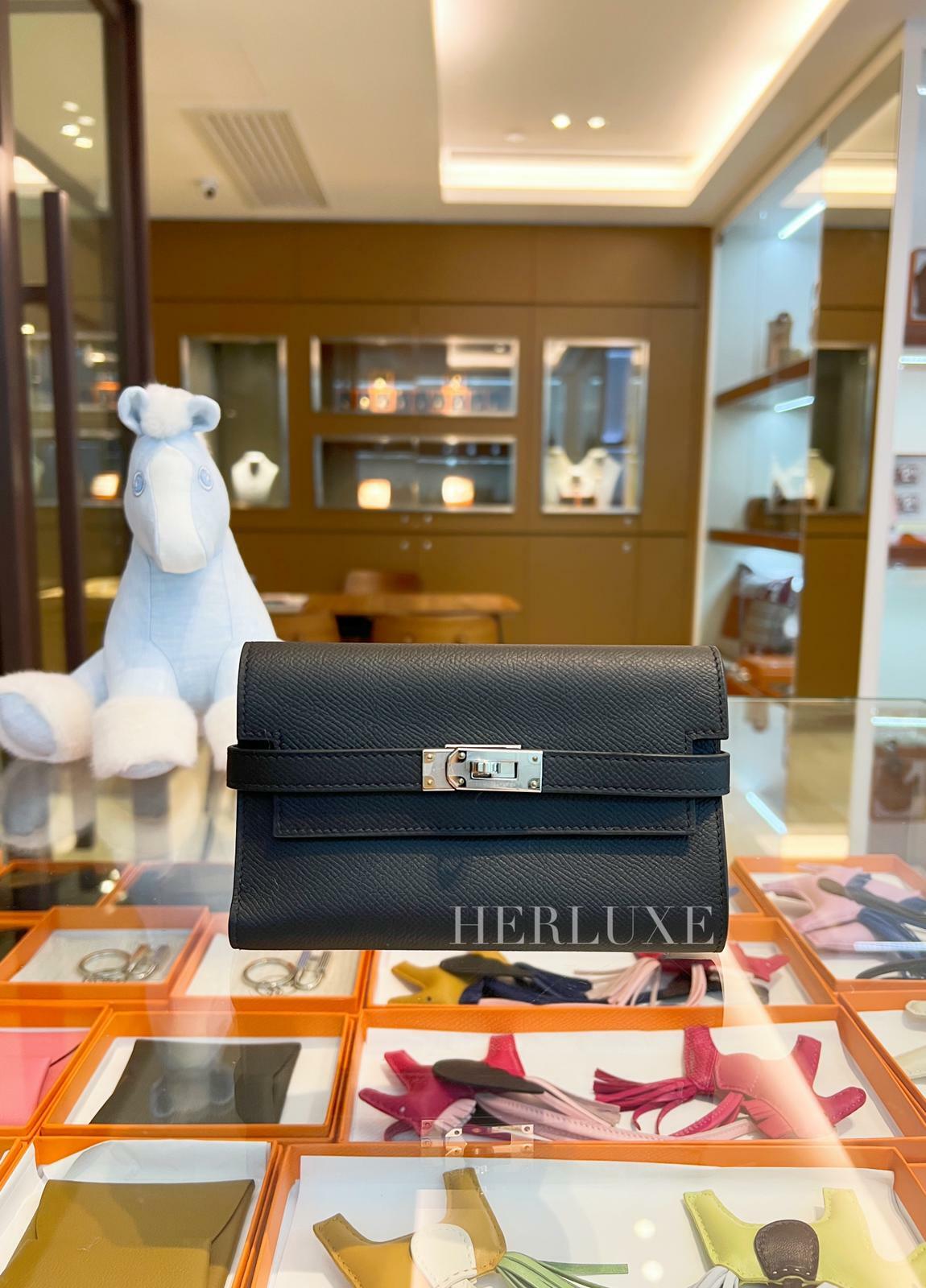 Kelly wallet 89 noir ck epsom