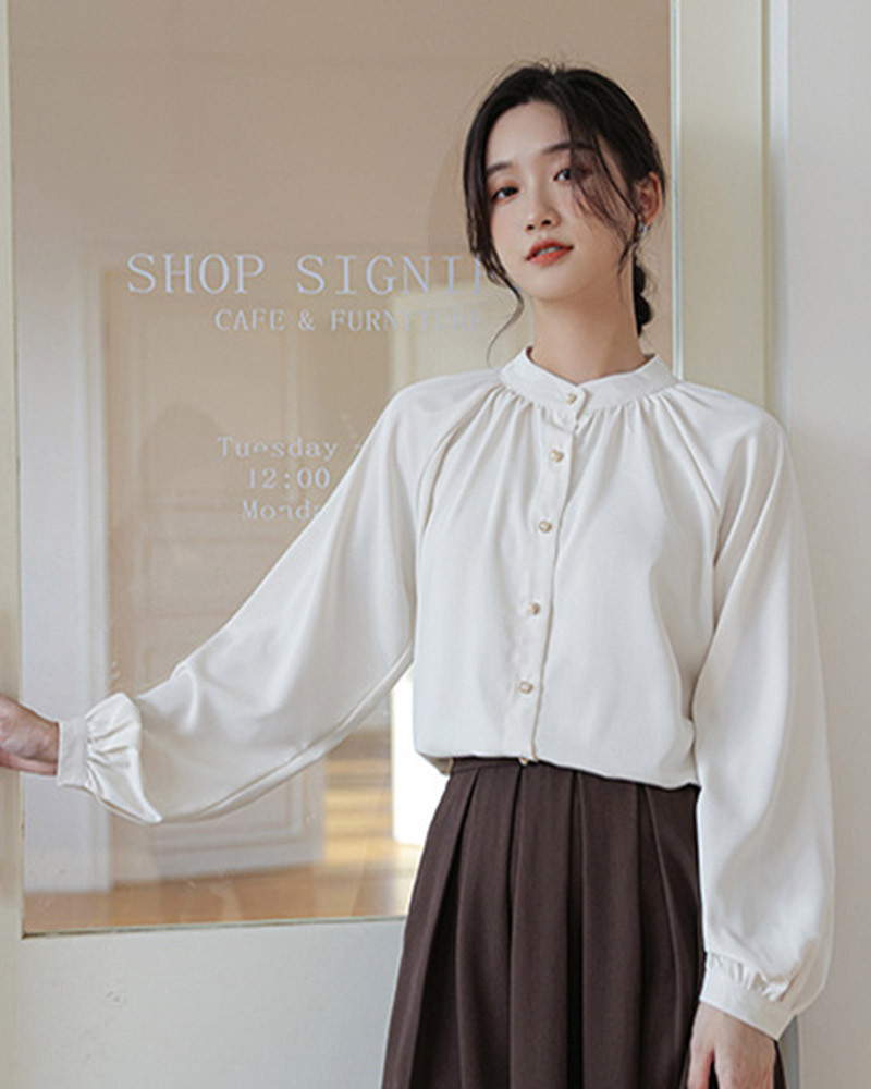 杏M【零碼出清不退換】立領抓褶珍珠排釦襯衫