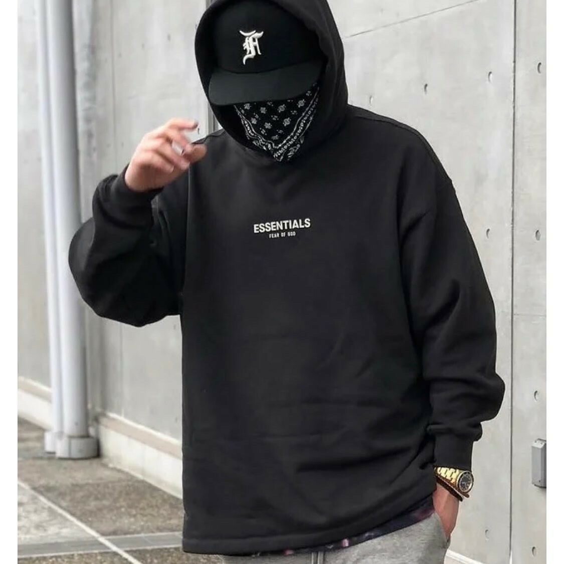 FOG ESSENTIALS 新款 正面小LOGO 帽T 無縮口款