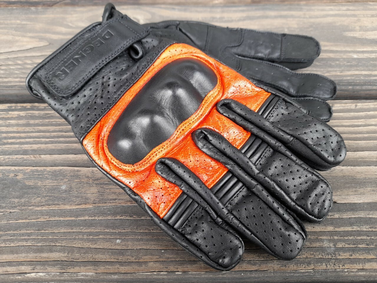 DEGNER TG-76M 黑橘 皮手套