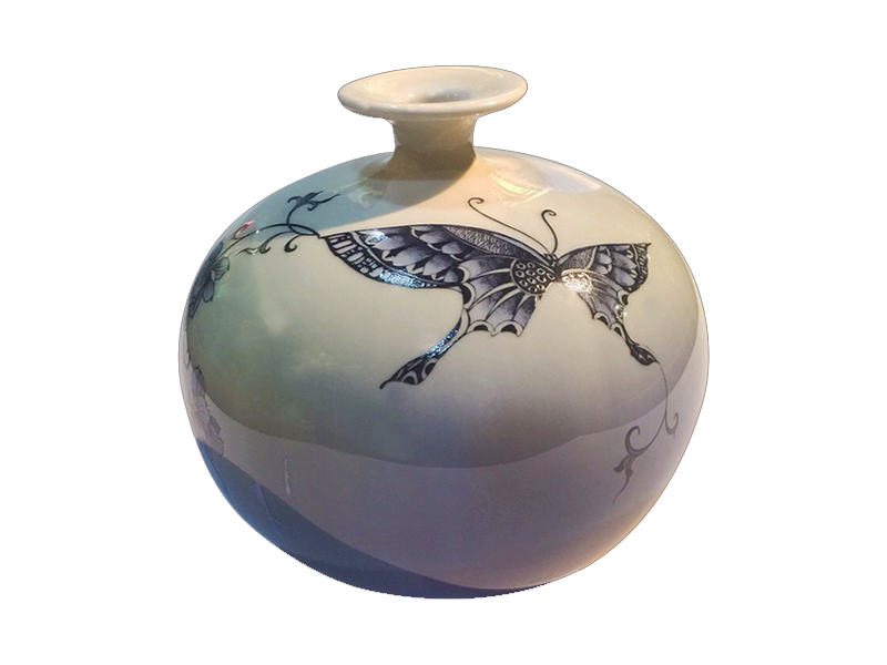V22-青花蝴蝶結晶天球瓶