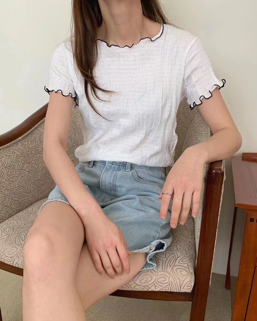 5W14 撞色滾邊皺褶感上衣 三色