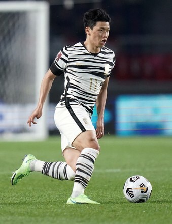 20-22南韓作客孫興民球員版球衣