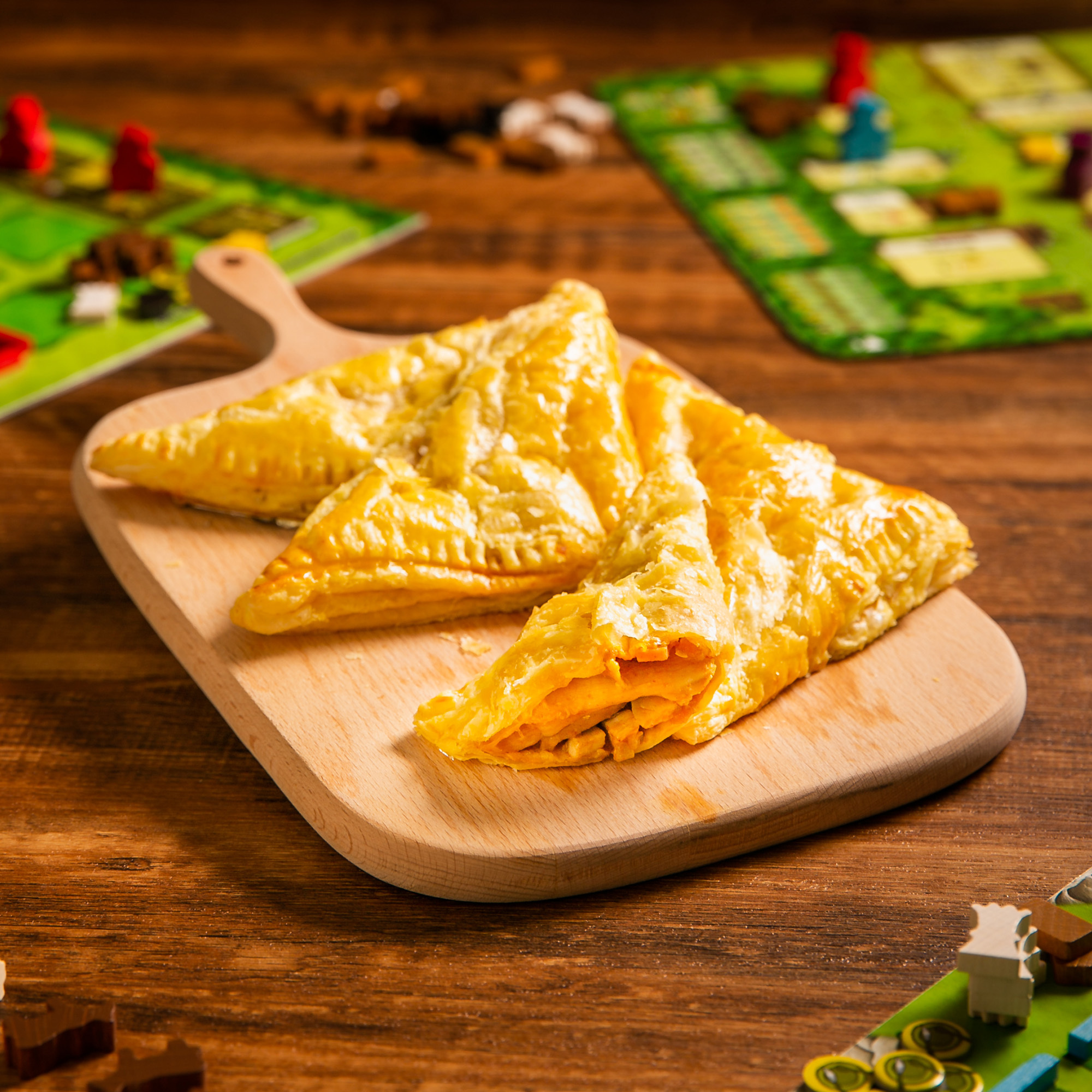 【角落食材復活節–餅皮類】超療癒南洋叻沙咖哩雞三角派