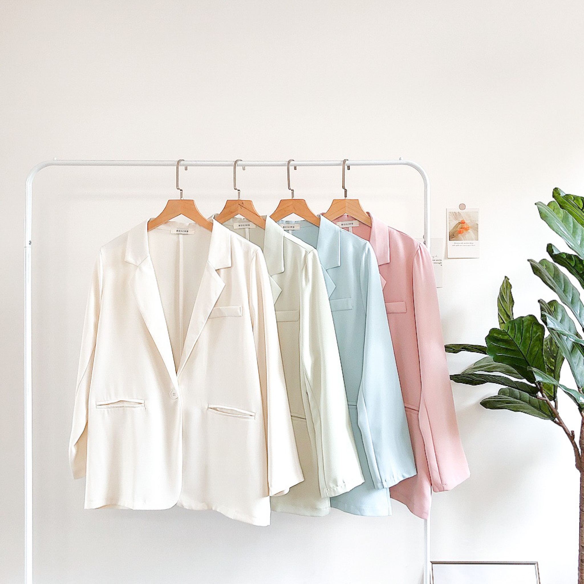 最後現貨🚚輕柔水彩色系修身西裝外套💕共4色