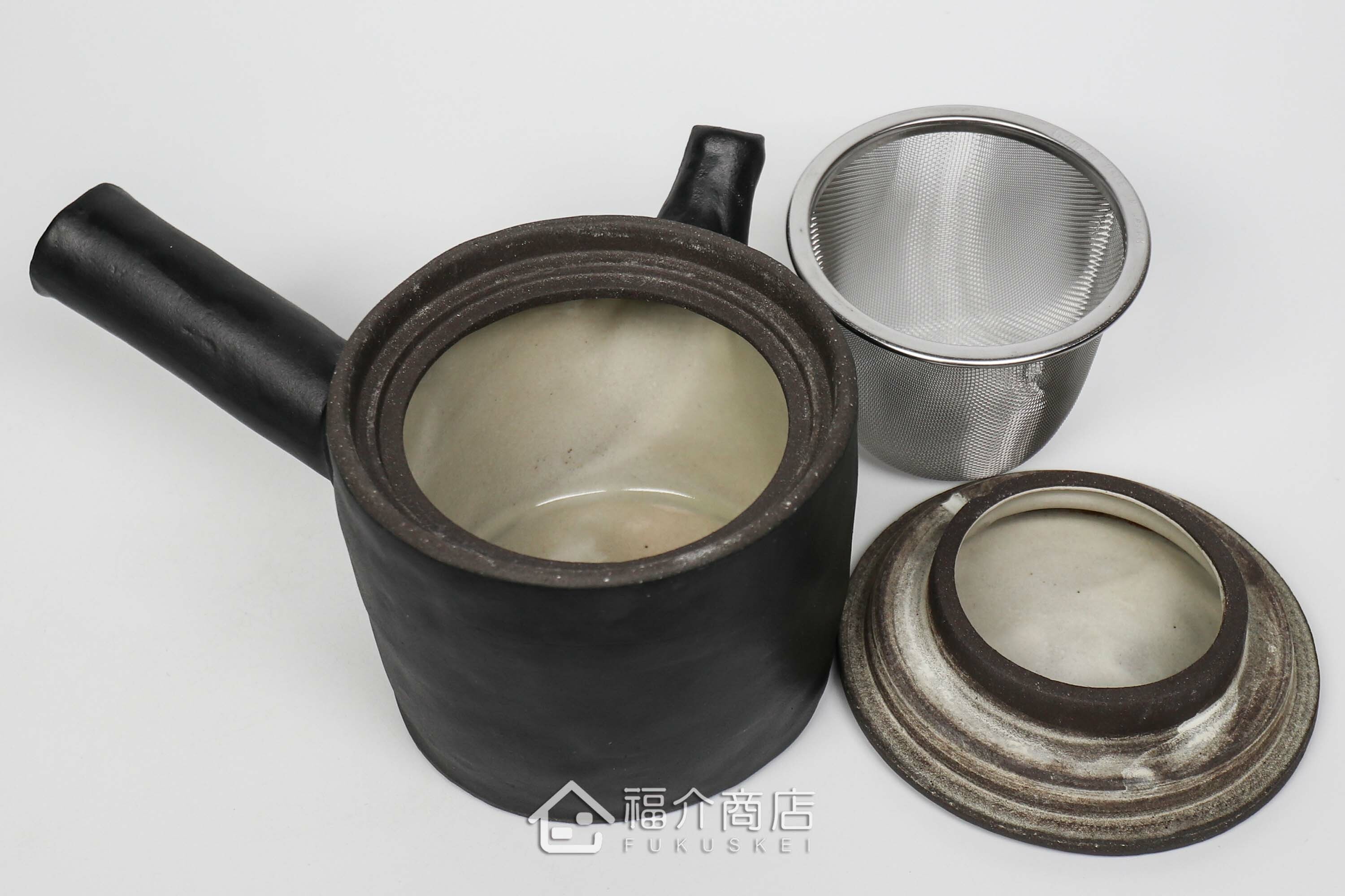 泡茶用的黑色陶茶壺