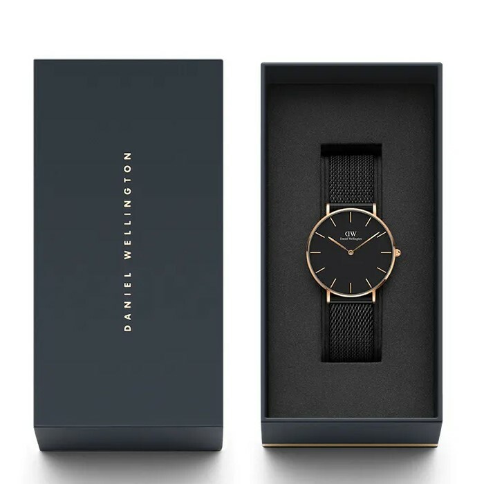 萬年鐘錶 - DW - Daniel Wellington  PETITE ASHFIELD系列 錶徑 : 36mm  黑面玫瑰金框黑色米蘭錶帶腕錶   DW00100307