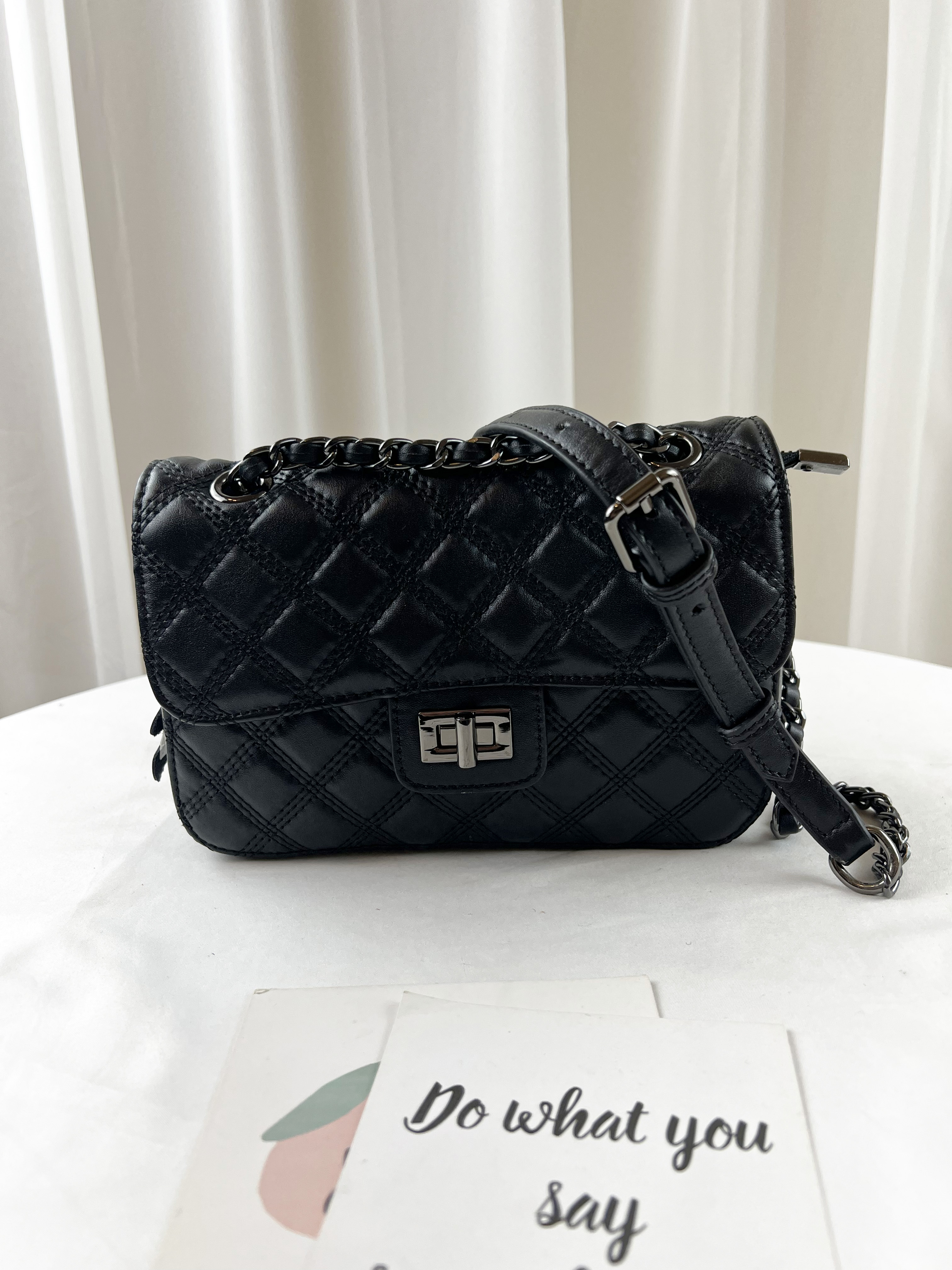 經典黑 菱格銀扣真皮牛皮鏈帶肩背包 / 側背包  #SM-89918