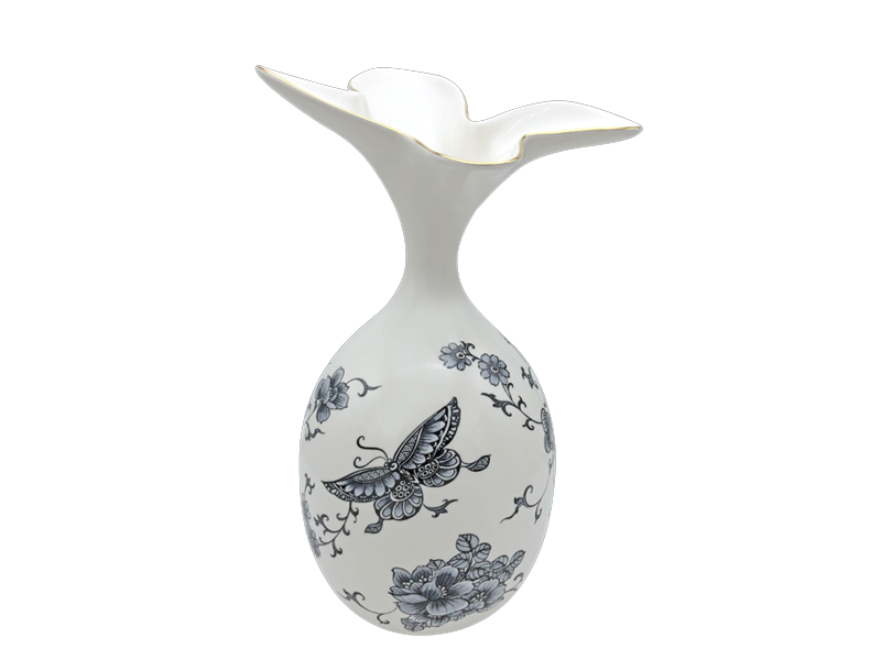 V26-青花蝶舞橄欖瓶