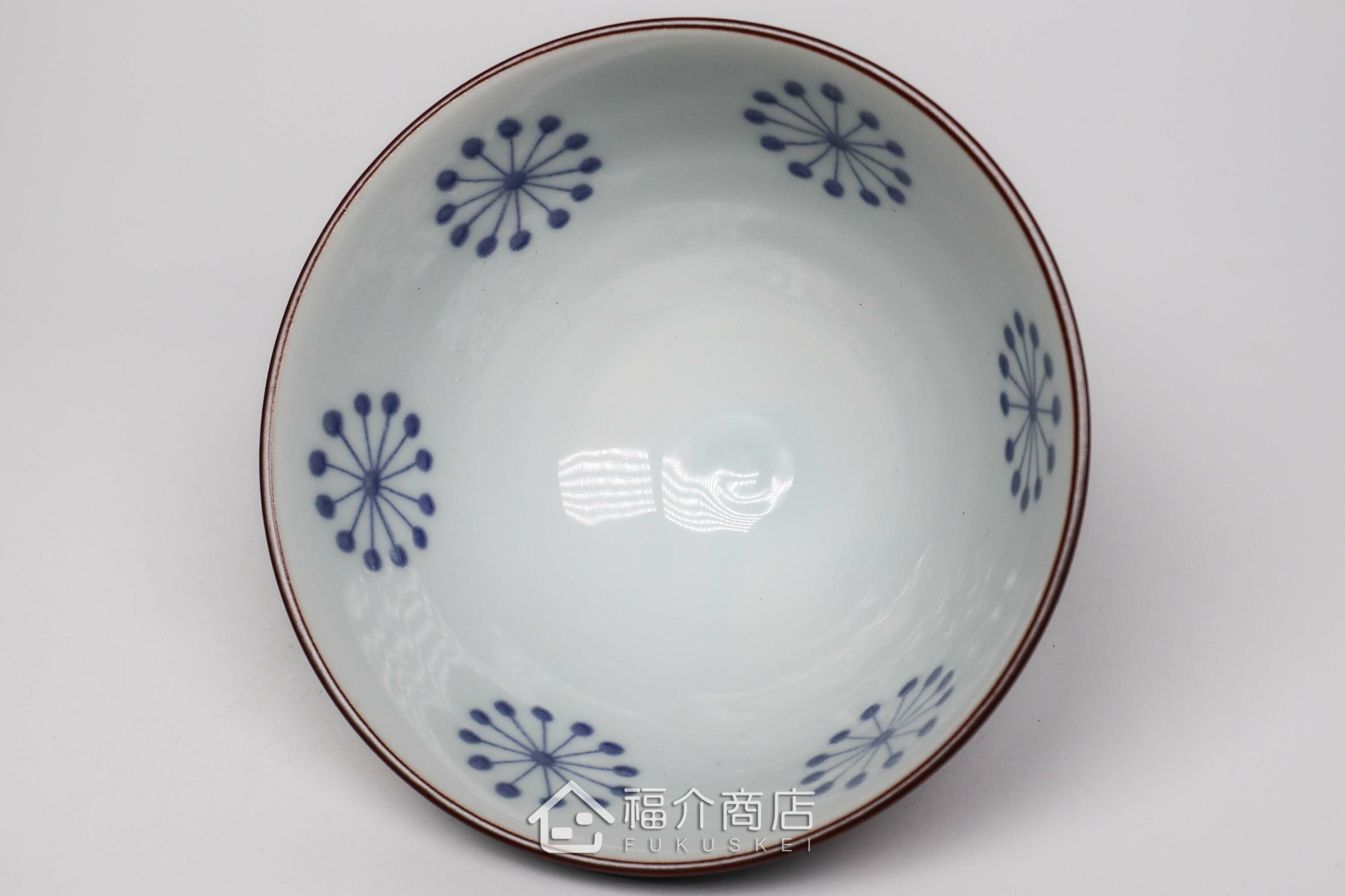 梅花紋路造型飯碗