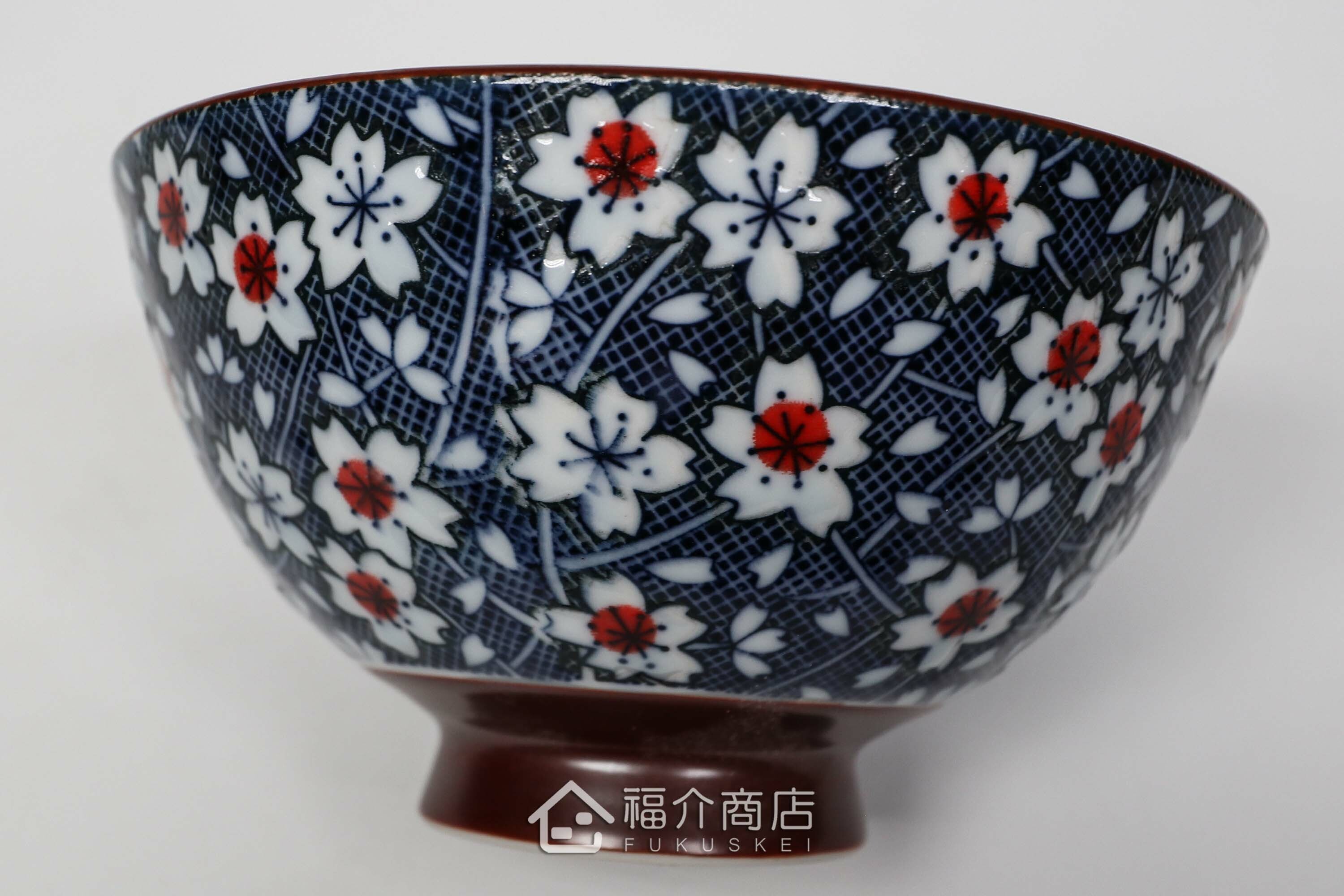 櫻花紋路造型飯碗