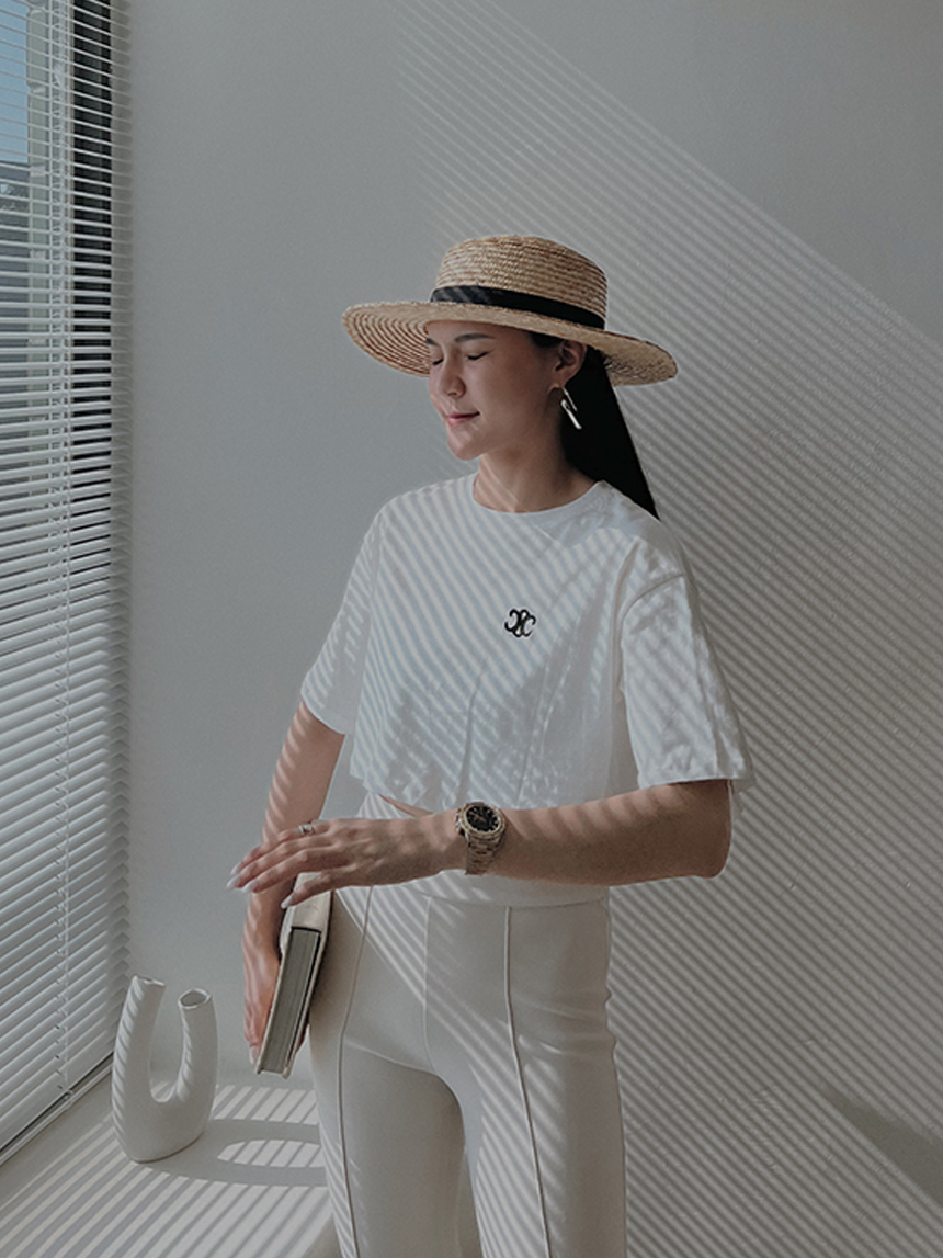 翻玩寬版短版上衣*2色