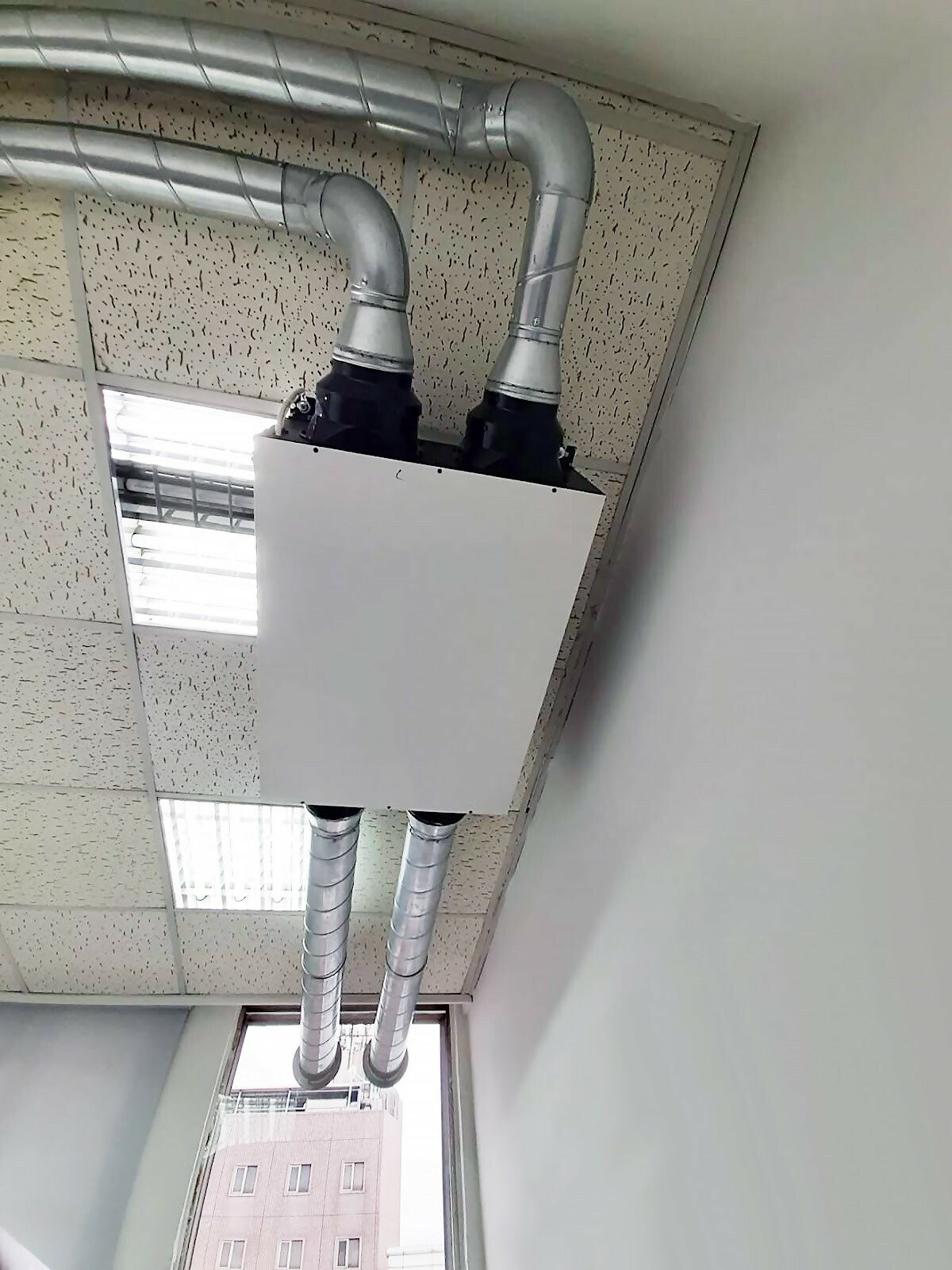 全熱交換機進出風口示意圖