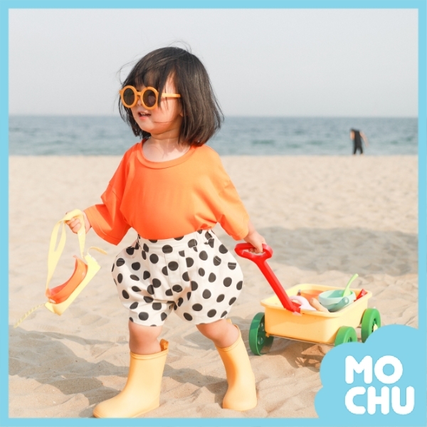 黑色波點休閒短褲