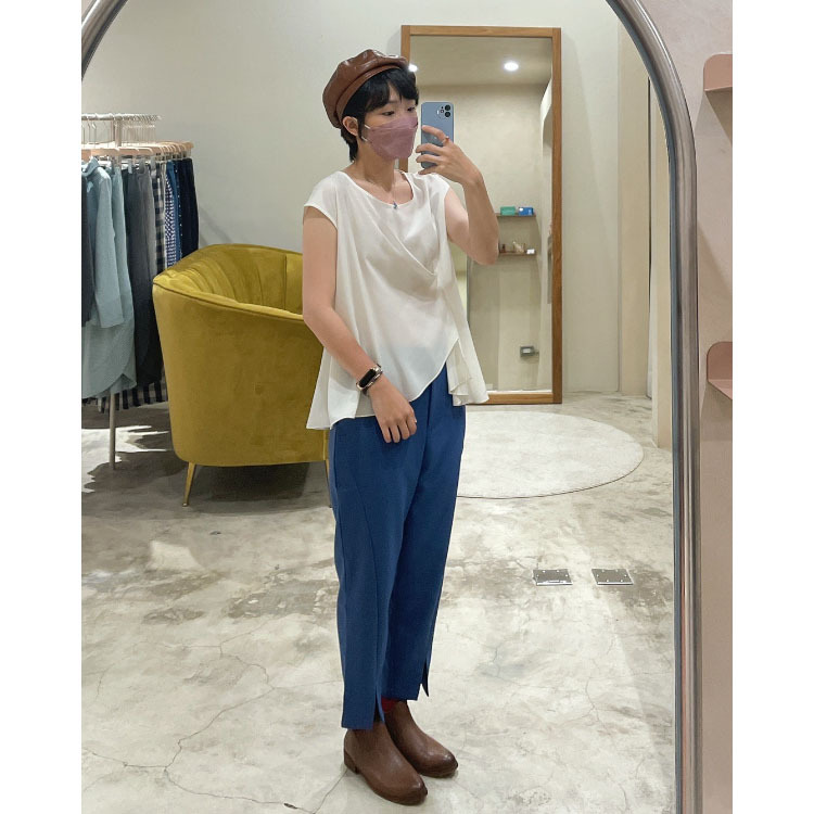 風之國海線開衩褲-海藍寶