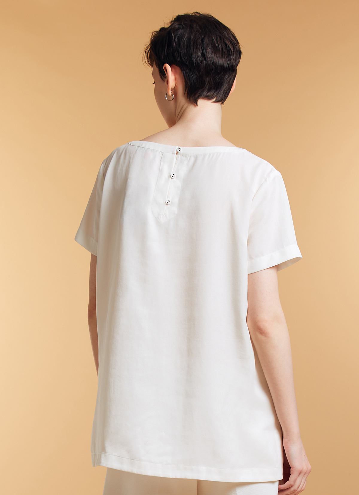 【惜福品】奧地利夏日丰采100%天絲上衣-1864WT-芽白色
