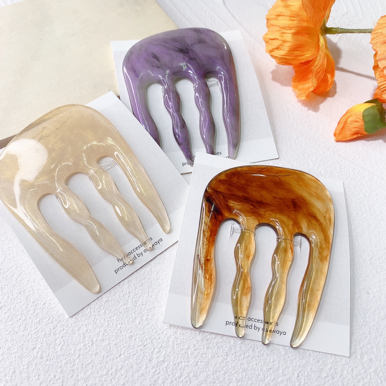 閃粉面大理紋髮梳