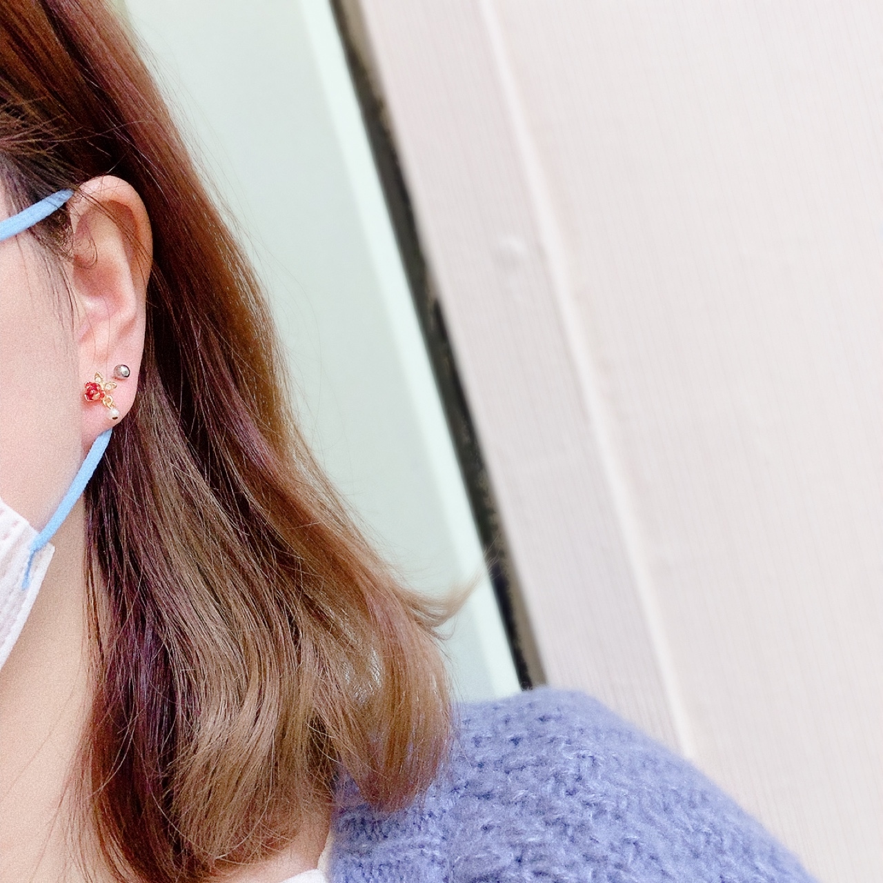 Farbe 小玫瑰耳環