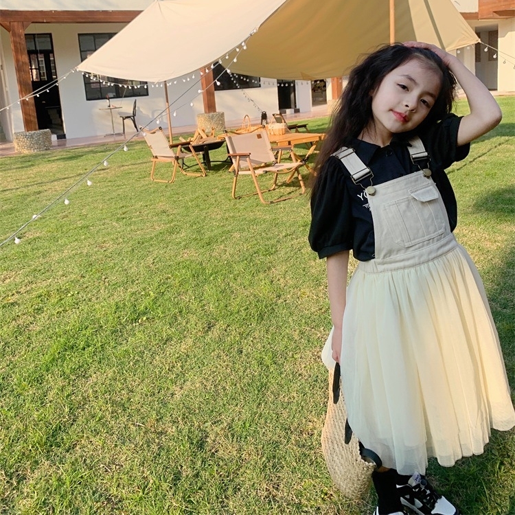 米色紗裙拼接吊帶裙