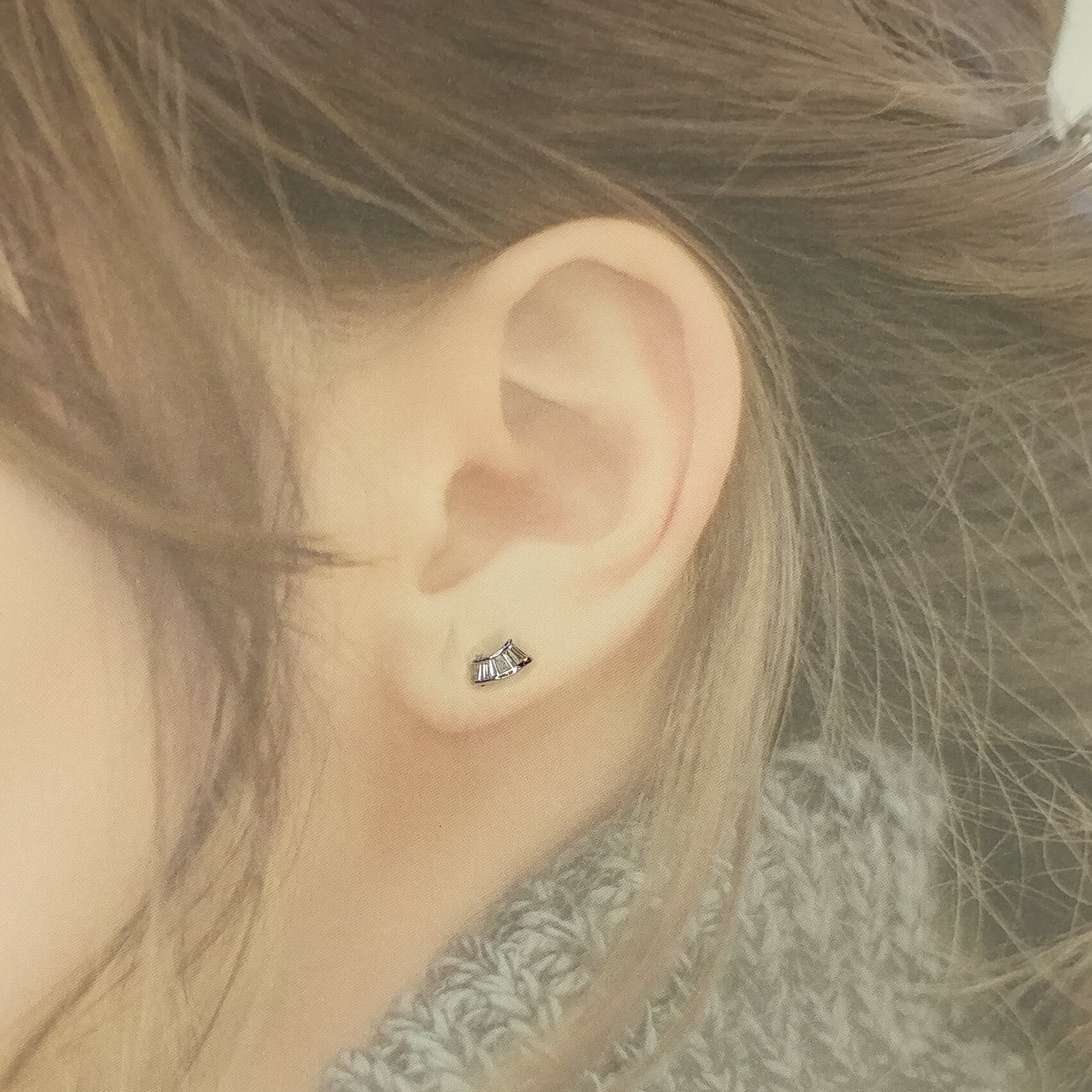 全新18K白金28份鑽石耳環