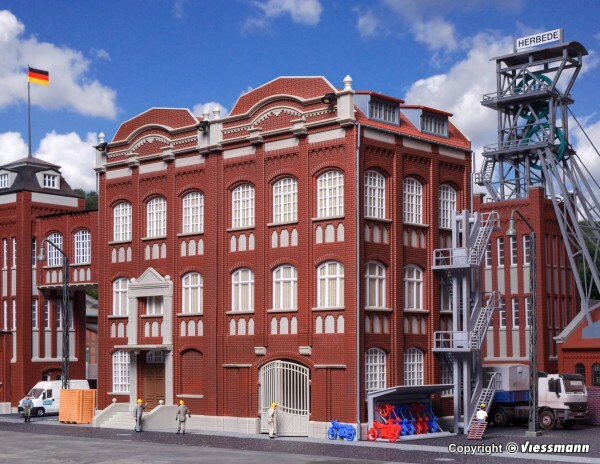 Kibri 39848 HO scale, Mine administrative building with workshop