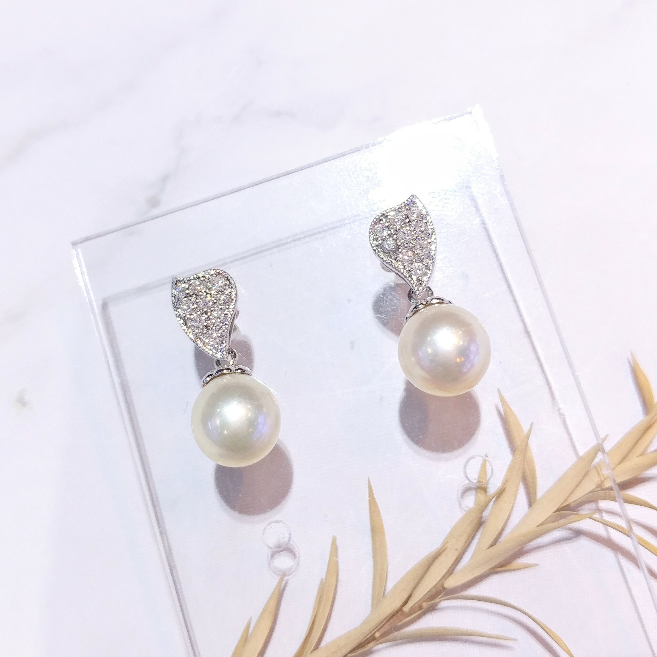 全新18K白金珍珠配15份鑽石耳環