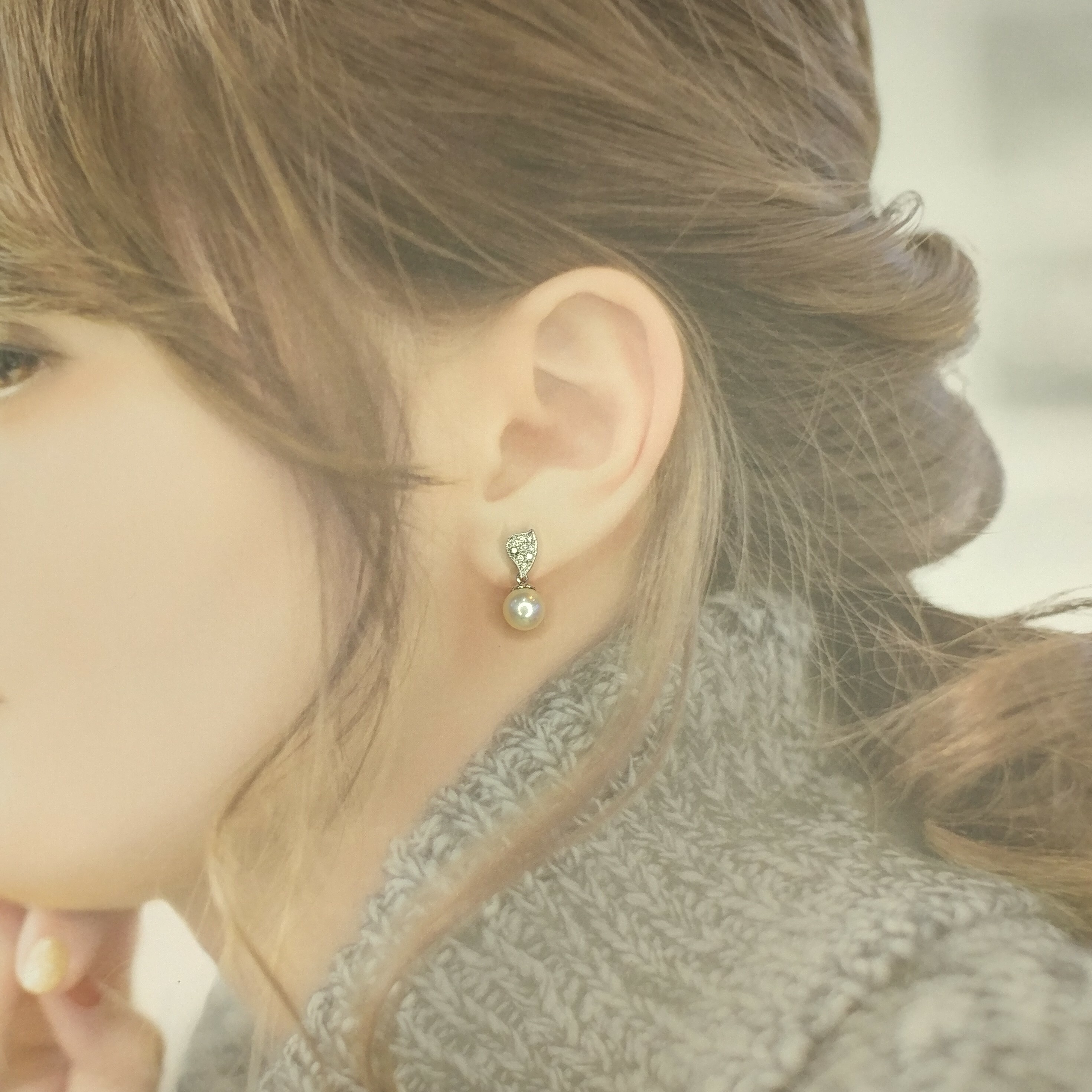 全新18K白金珍珠配15份鑽石耳環