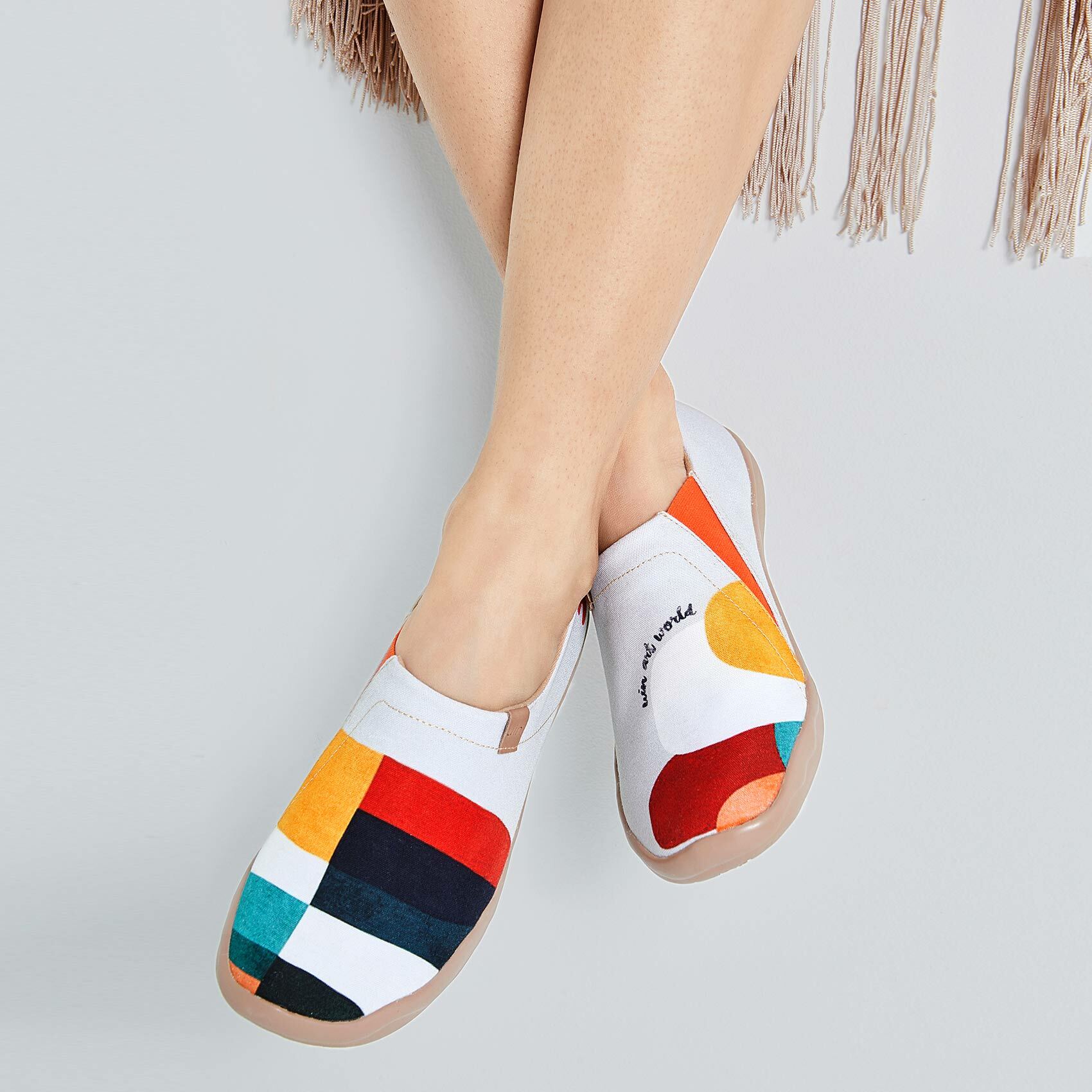 【 Uin 】西班牙原創設計 | 延伸 彩繪鞋 休閒鞋 女鞋 懶人鞋