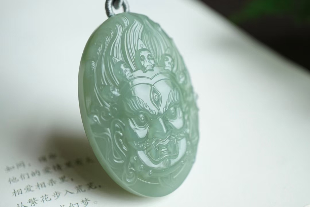 41748 和田玉粉青“大黑天守護神”掛件