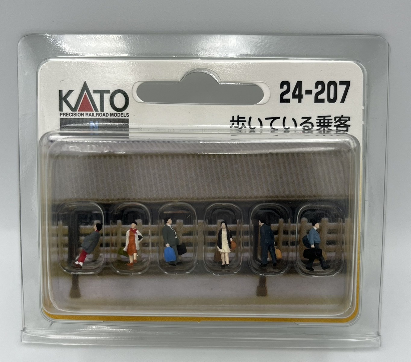 Kato 24-207 N規 步行的乘客