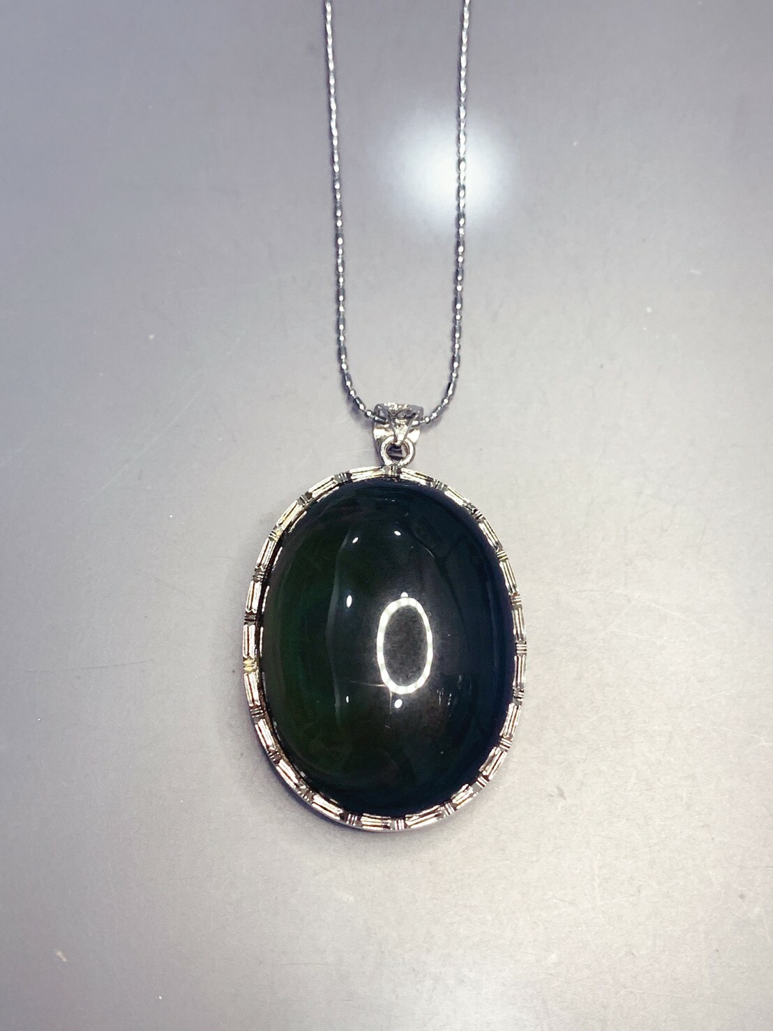 彩紅黑曜石大器銀項鍊丨時尚與守護