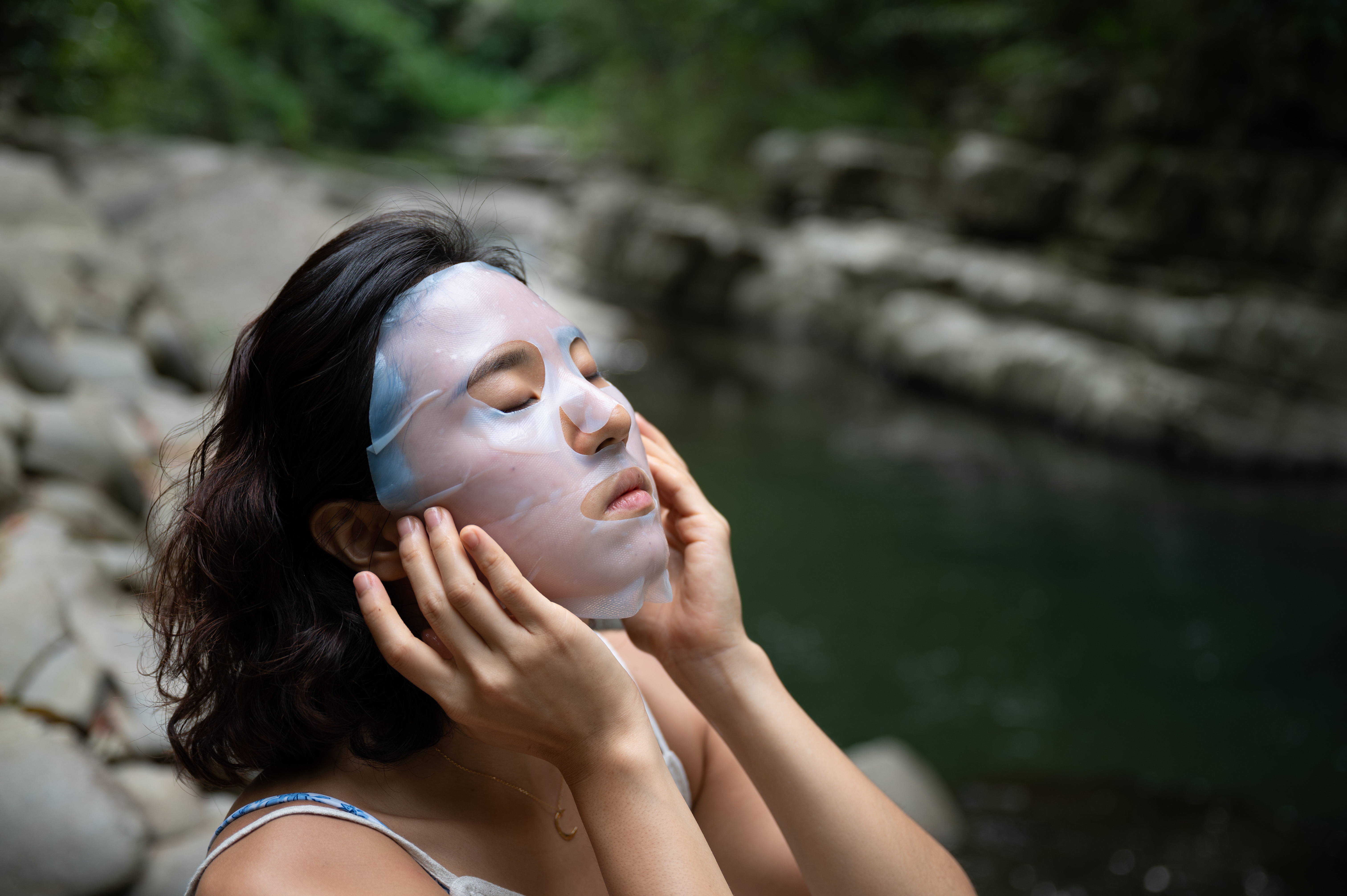 高滲透高吸收的藍覺生物纖維水面具推薦