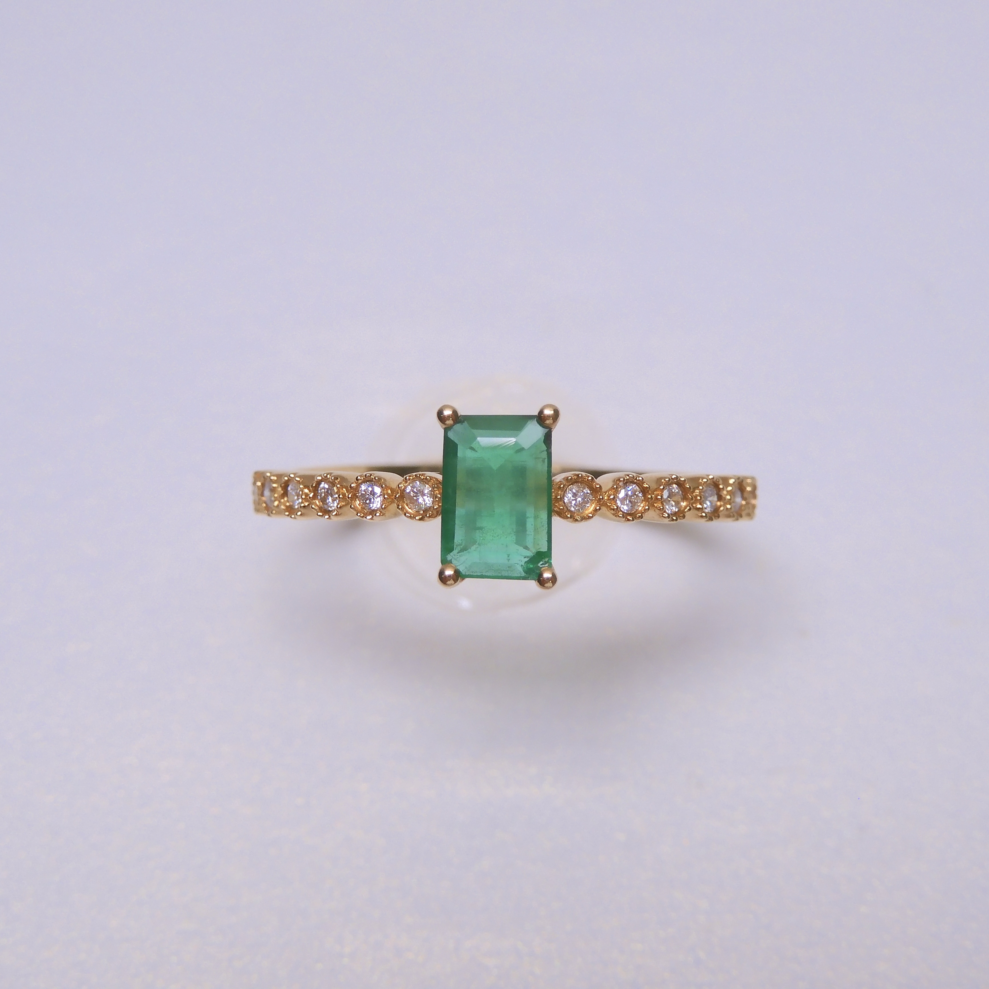 18K金 0.38ct 綠寶石戒指