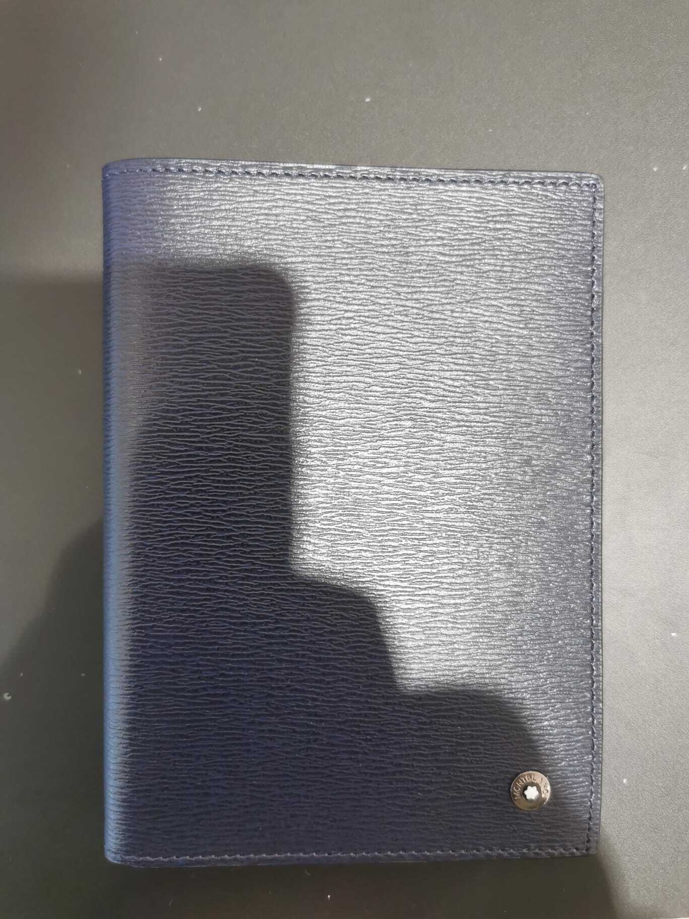 MONTBLANC NAVY LEATHER PASSPORT HOLDER WITH SMALL CLASS