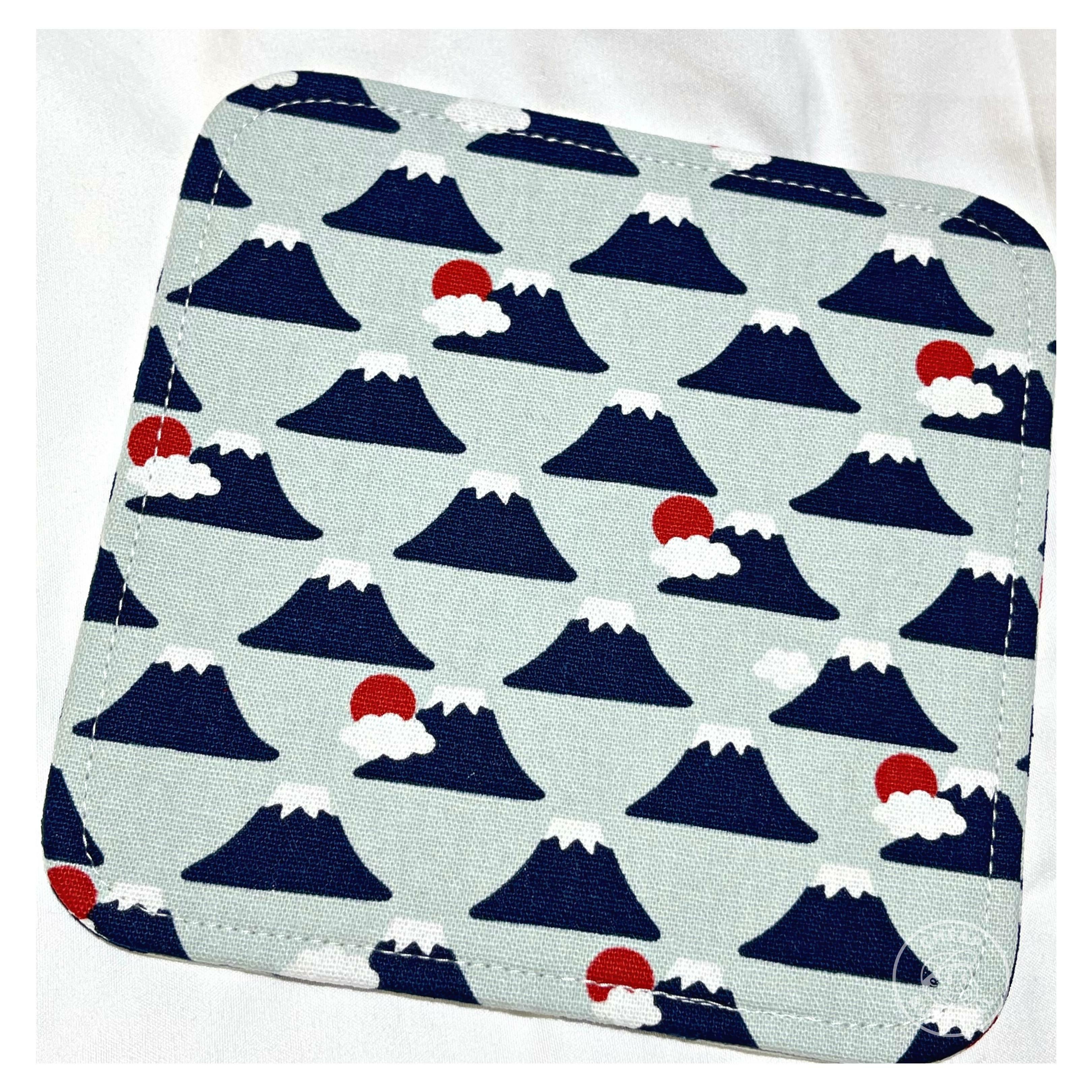 New 🗻 富士山手工隔熱碗墊