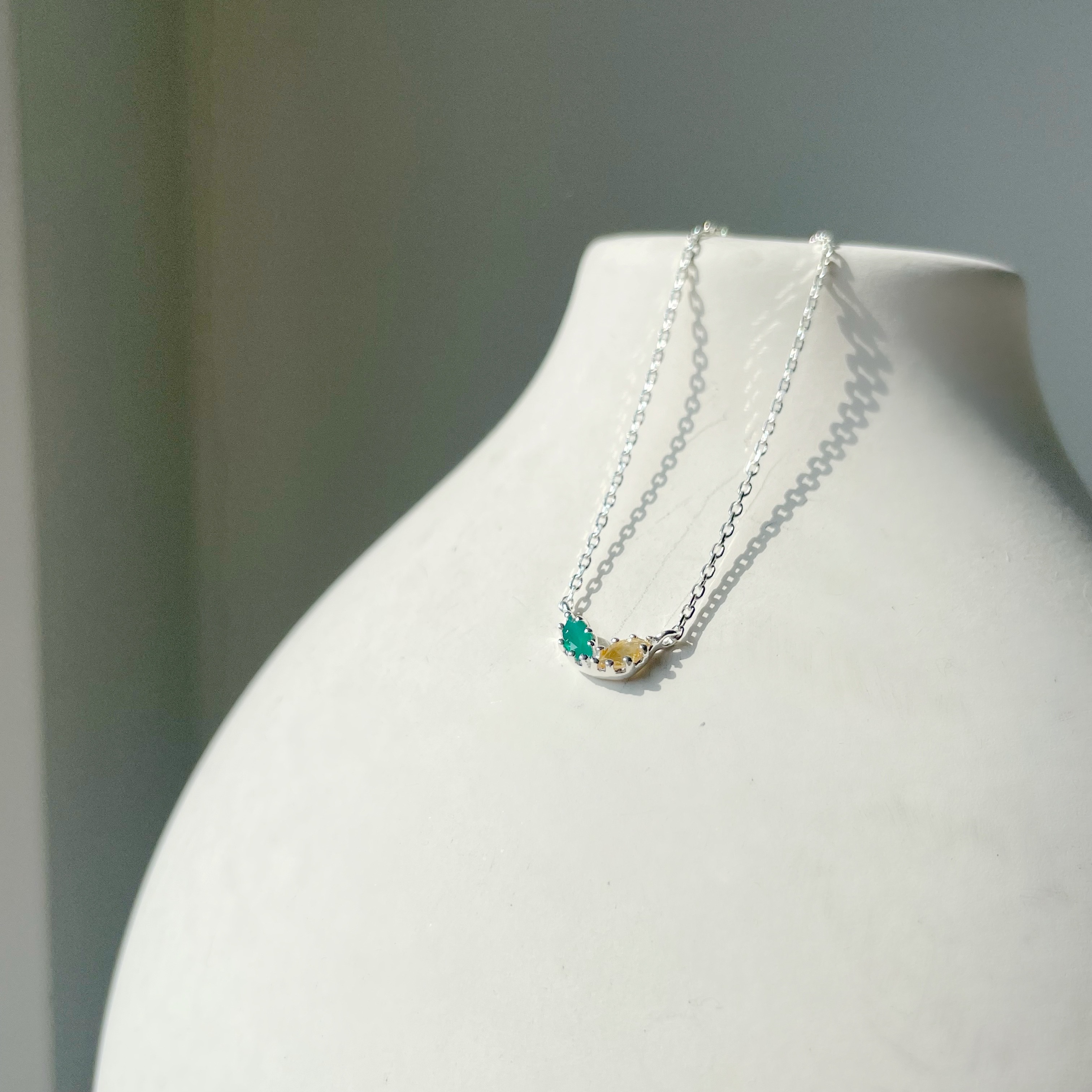 爪爪小葉子綠瑪瑙黃水晶鎖骨鏈