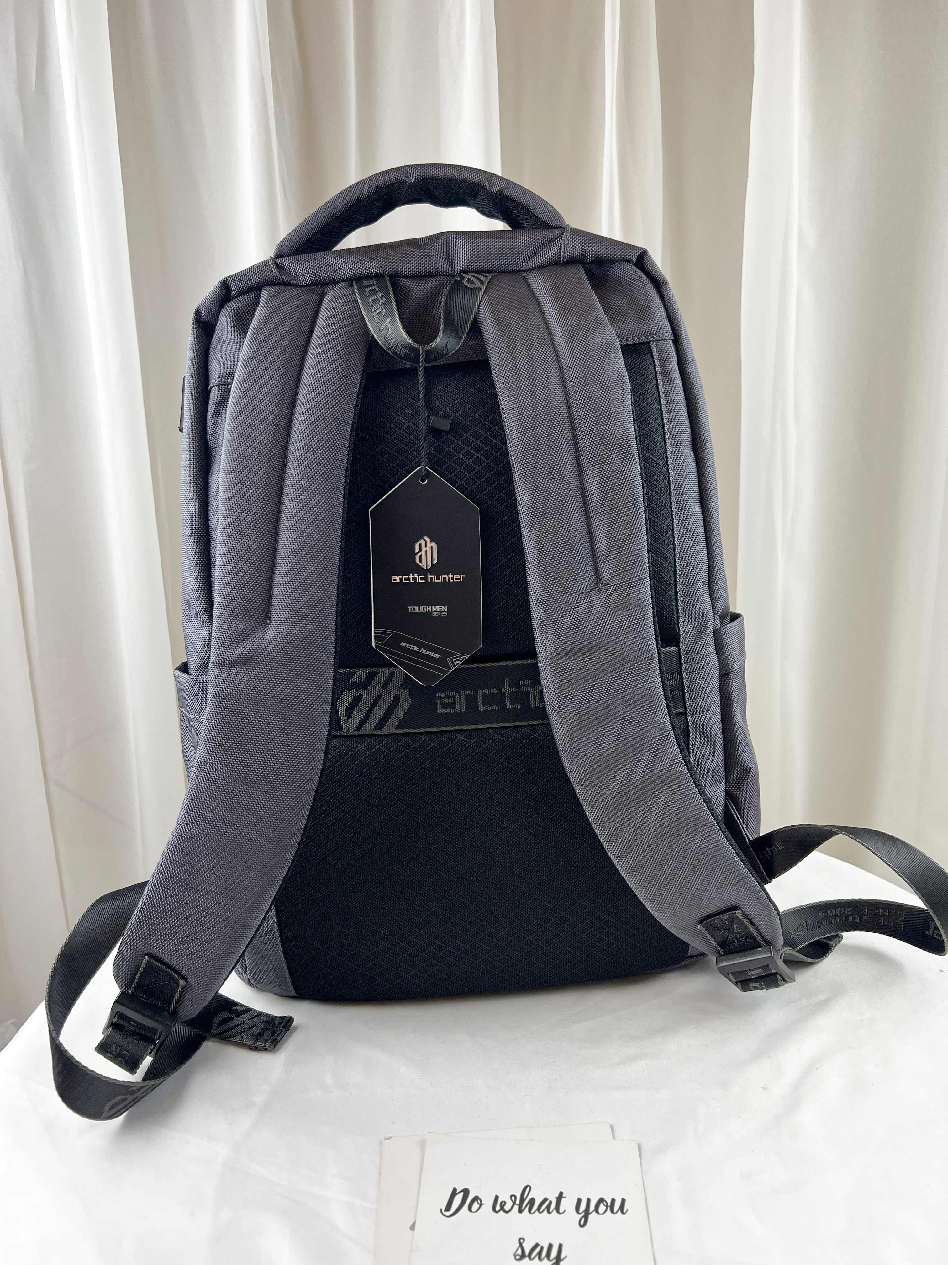 Arctic hunter 深灰色 多功能男用後背包 / 電腦包 #B00478