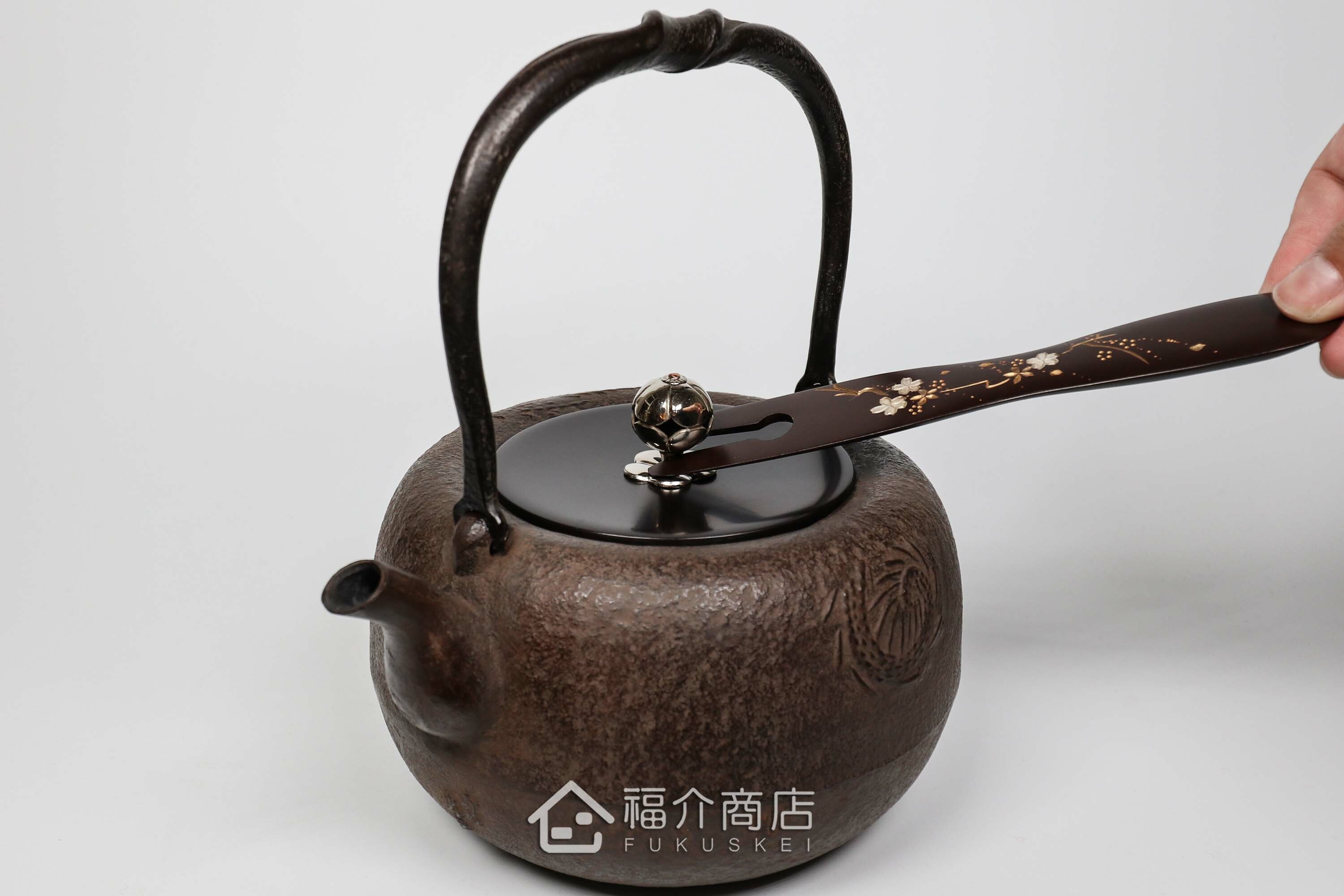 拿起壺蓋用的蓋取