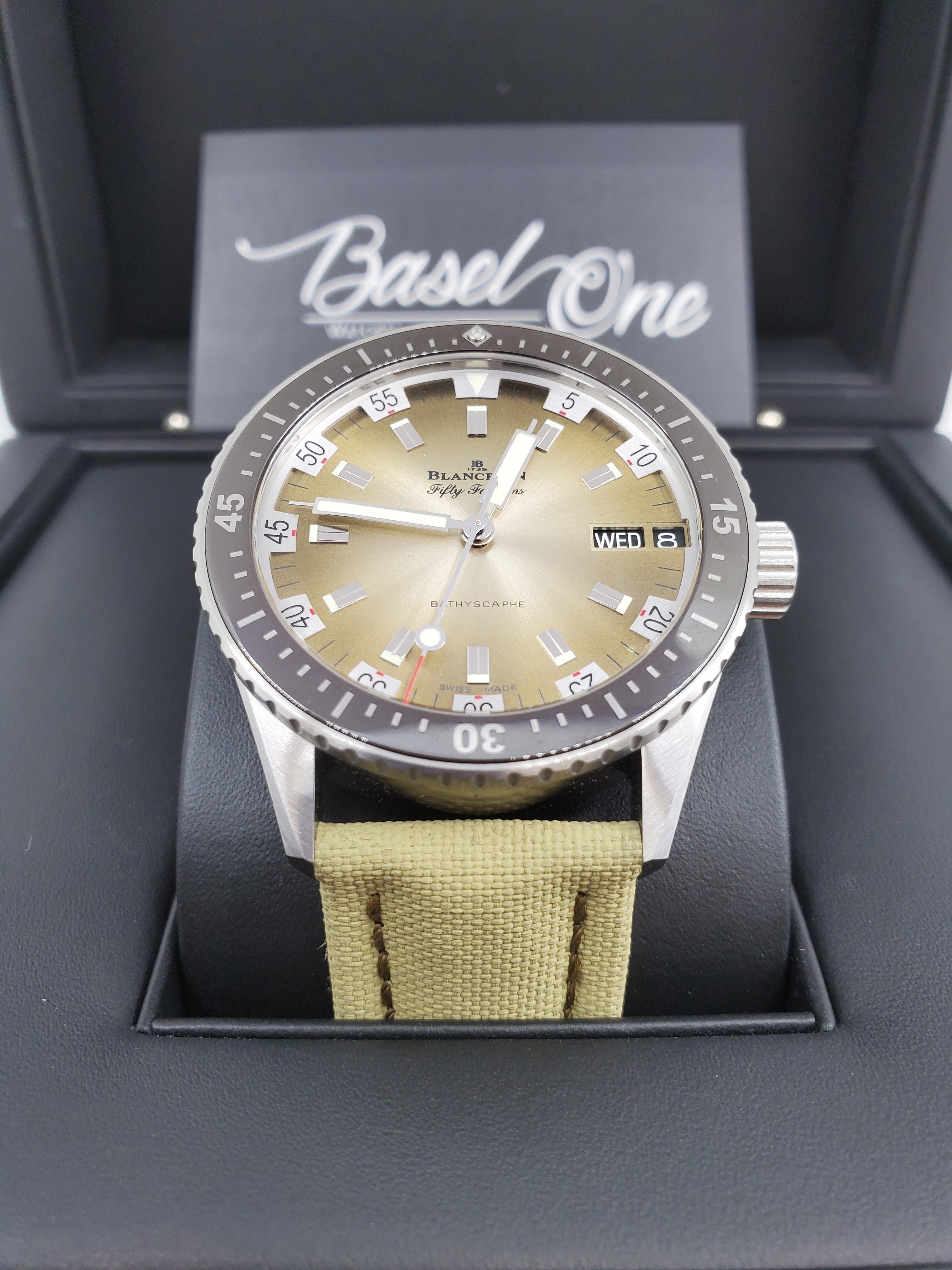 BRAND NEW BLANCPAIN FIFTY FATHOMS 5052 1146 E52A BROWN DIAL BATHYSCAPHE DAY DATE DESERT EDITION STEEL 43 mm Discontinued