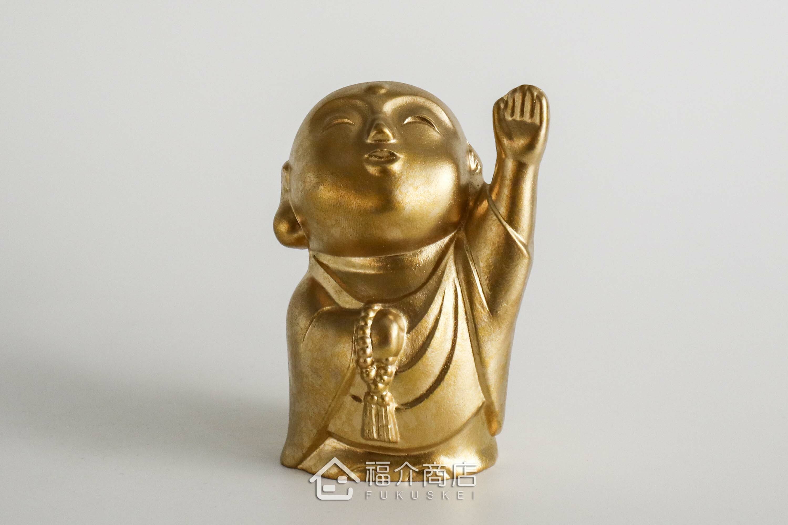 拿著佛珠的佛像擺飾